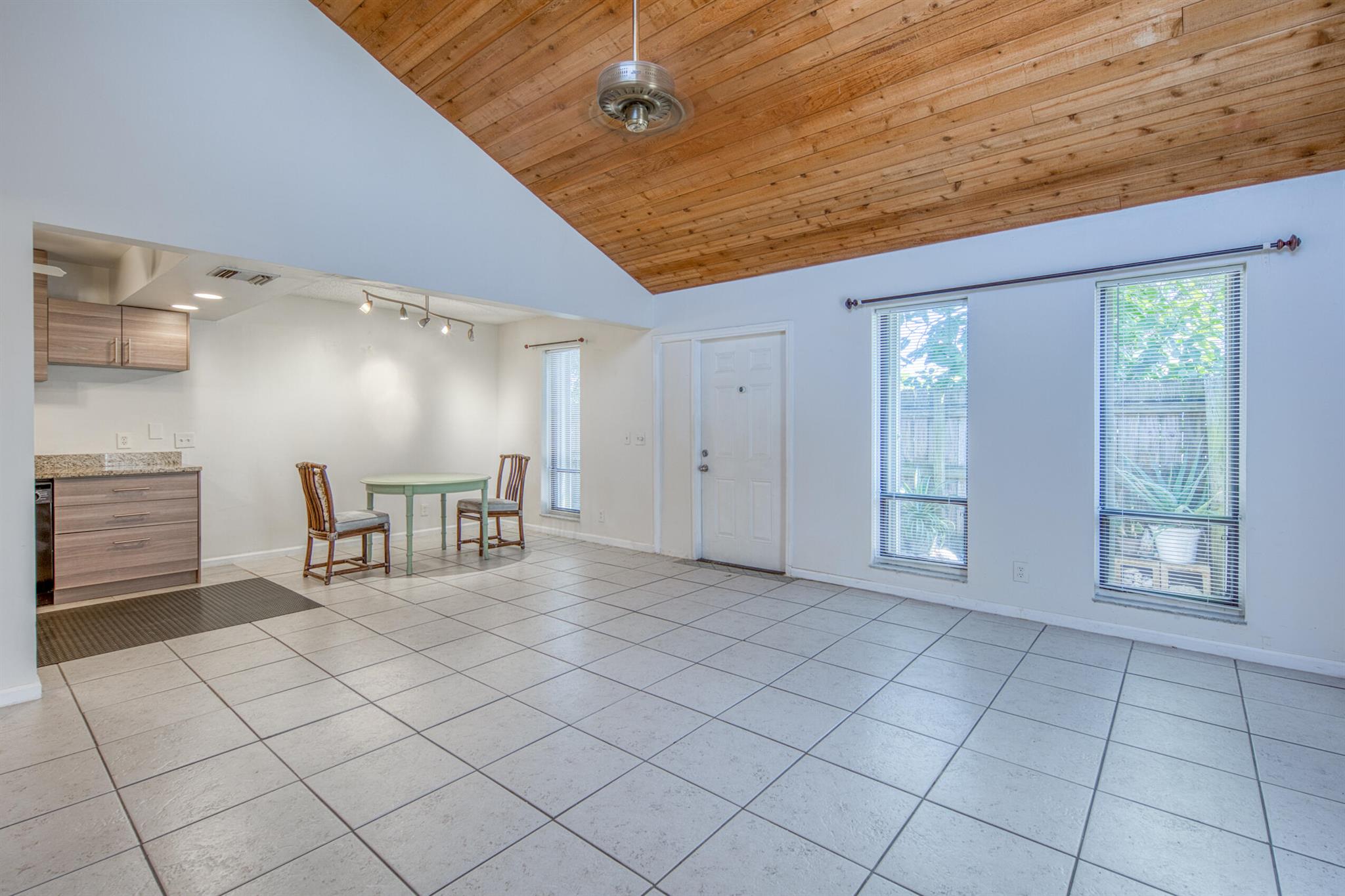 PEDRO CONDO - Residential Lease