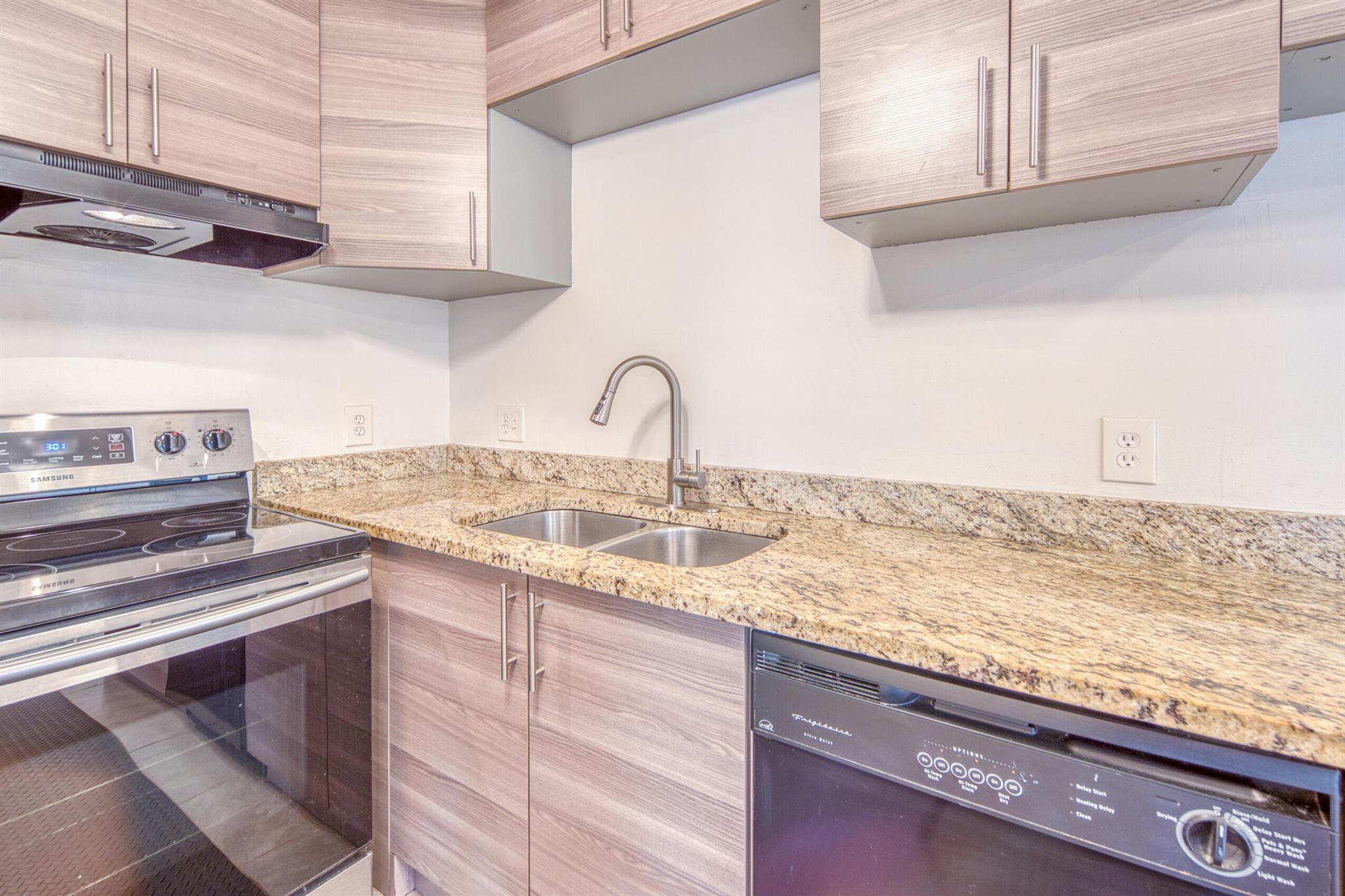 PEDRO CONDO - Residential Lease