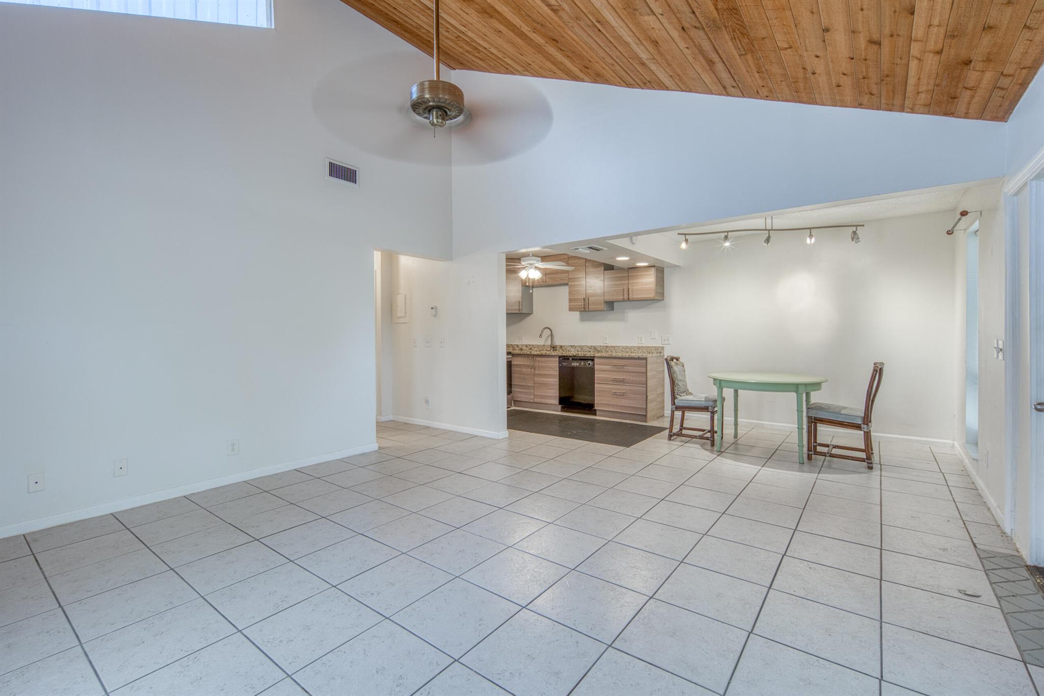 PEDRO CONDO - Residential Lease