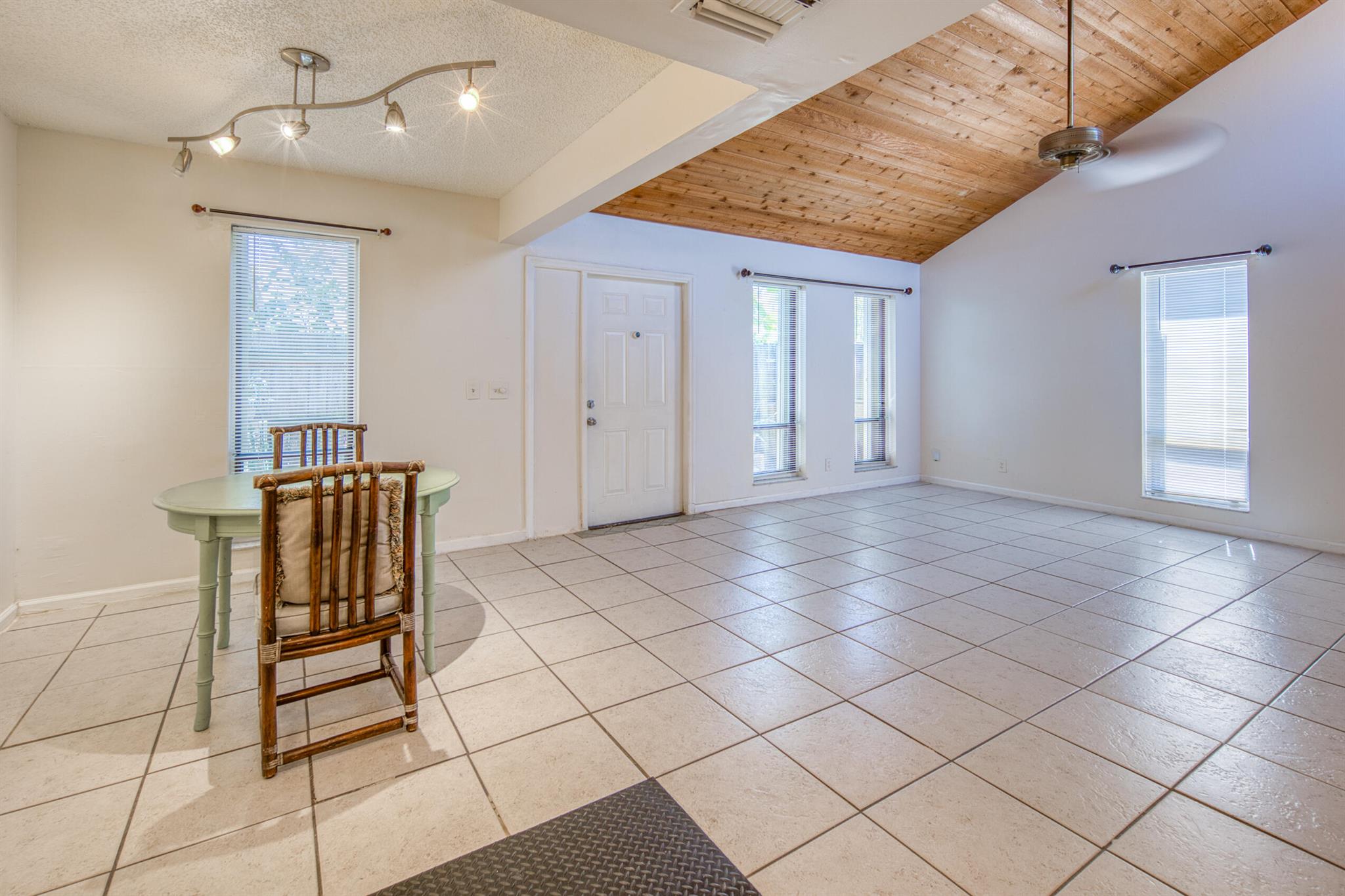 PEDRO CONDO - Residential Lease