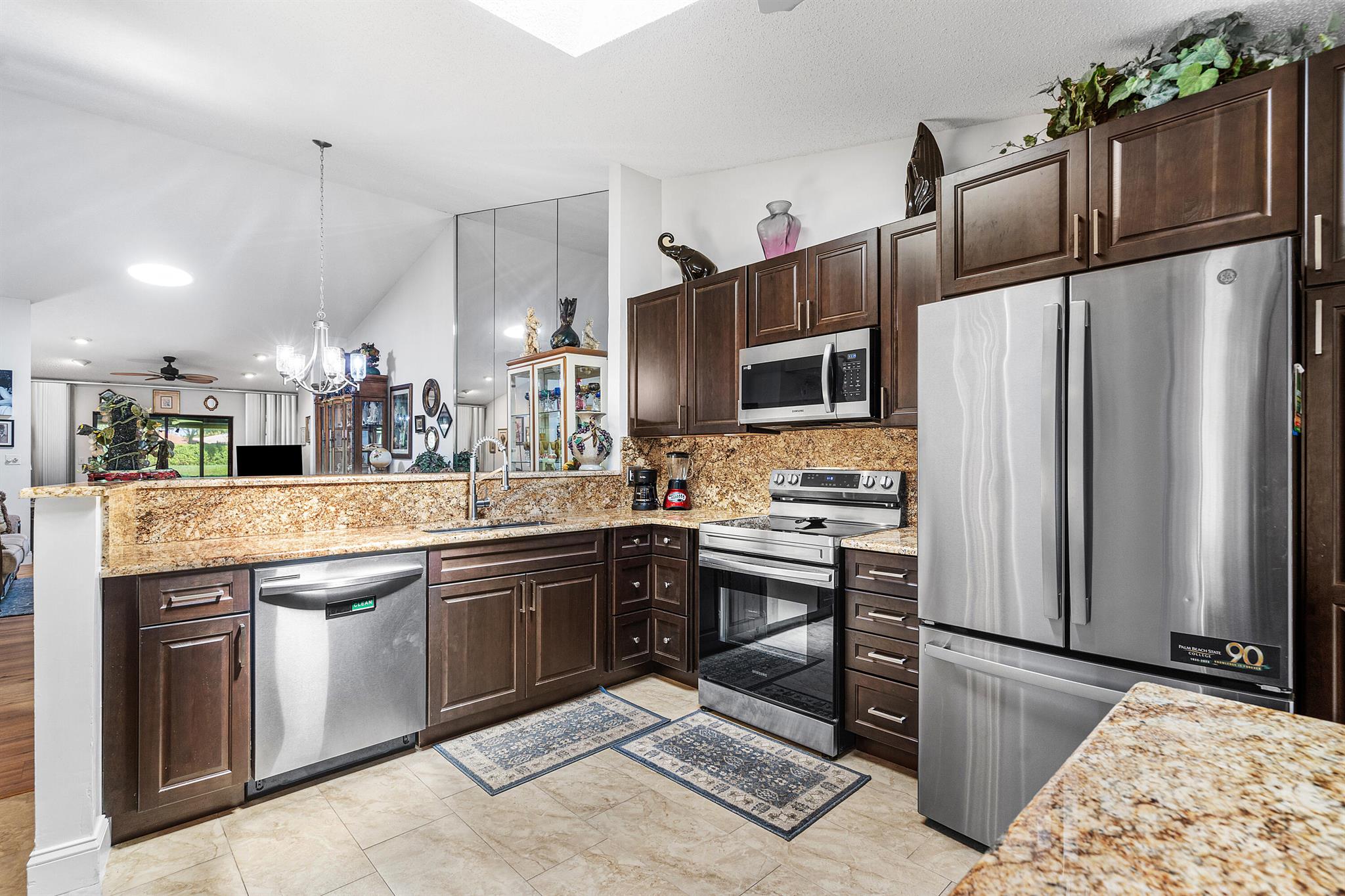5477 Atlantic Palm Court A