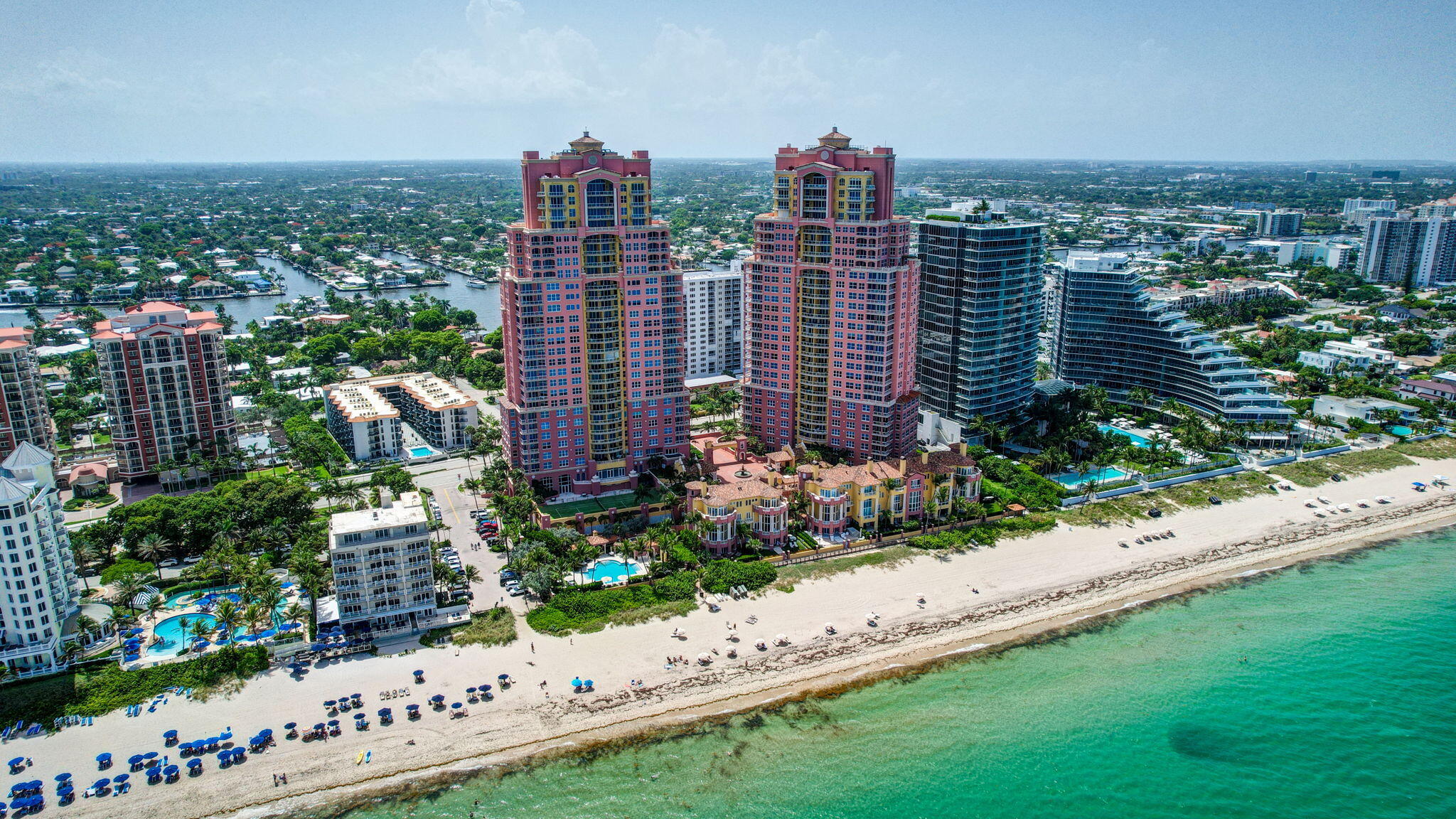 PALMS TOWER ONE CONDO - Residential