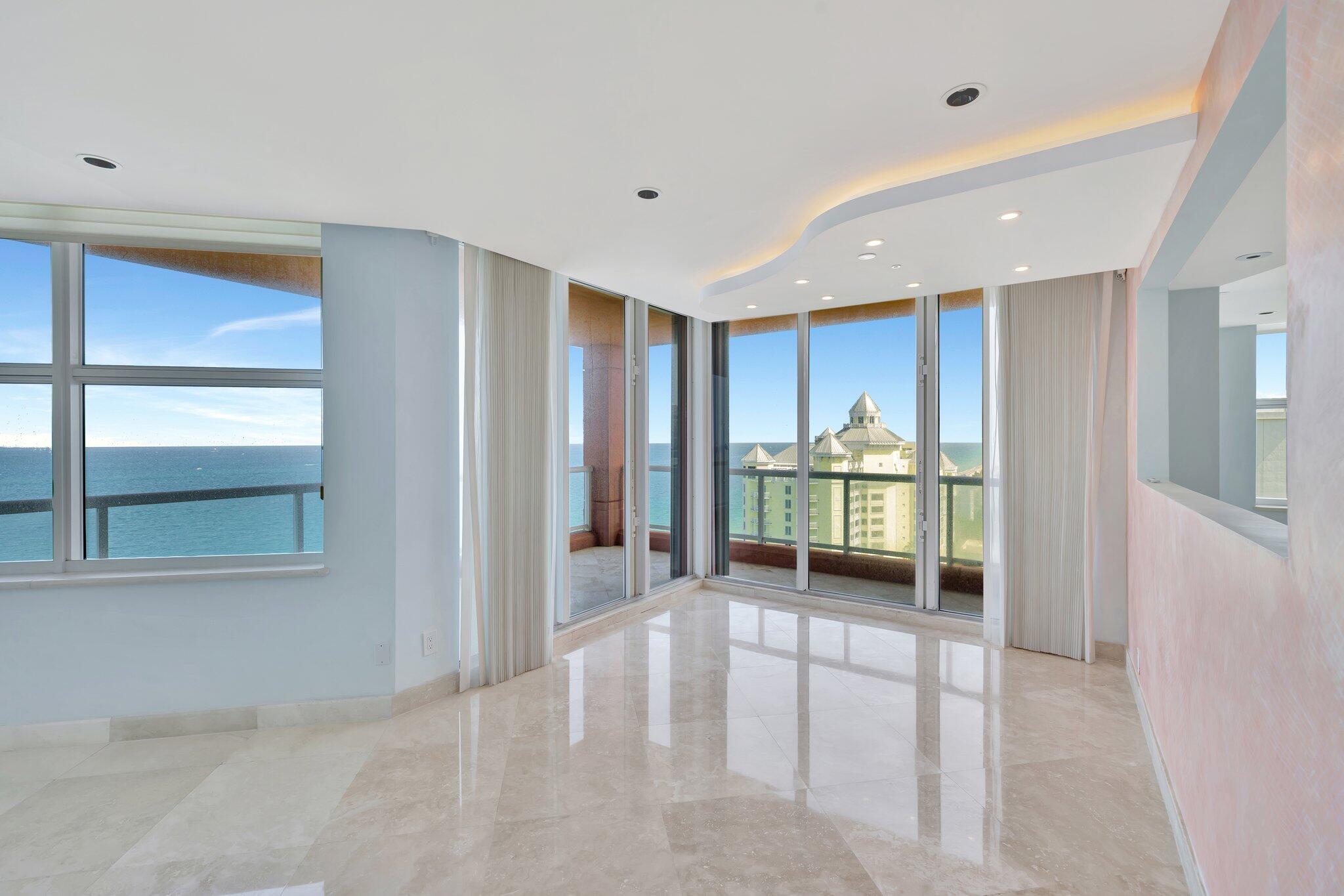 PALMS TOWER ONE CONDO - Residential