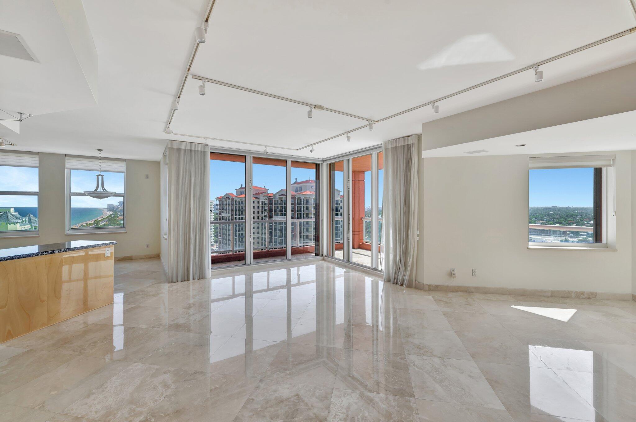 PALMS TOWER ONE CONDO - Residential