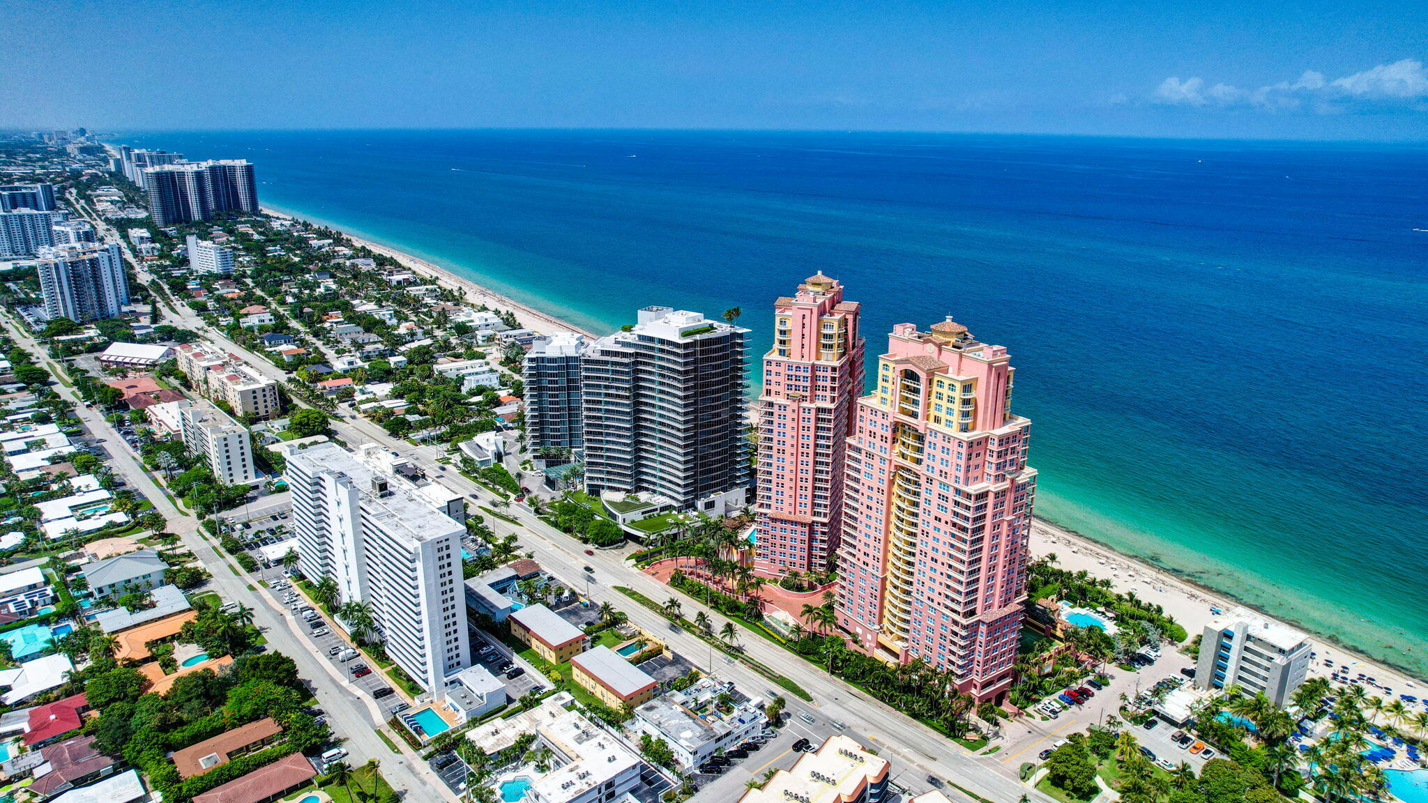 PALMS TOWER ONE CONDO - Residential