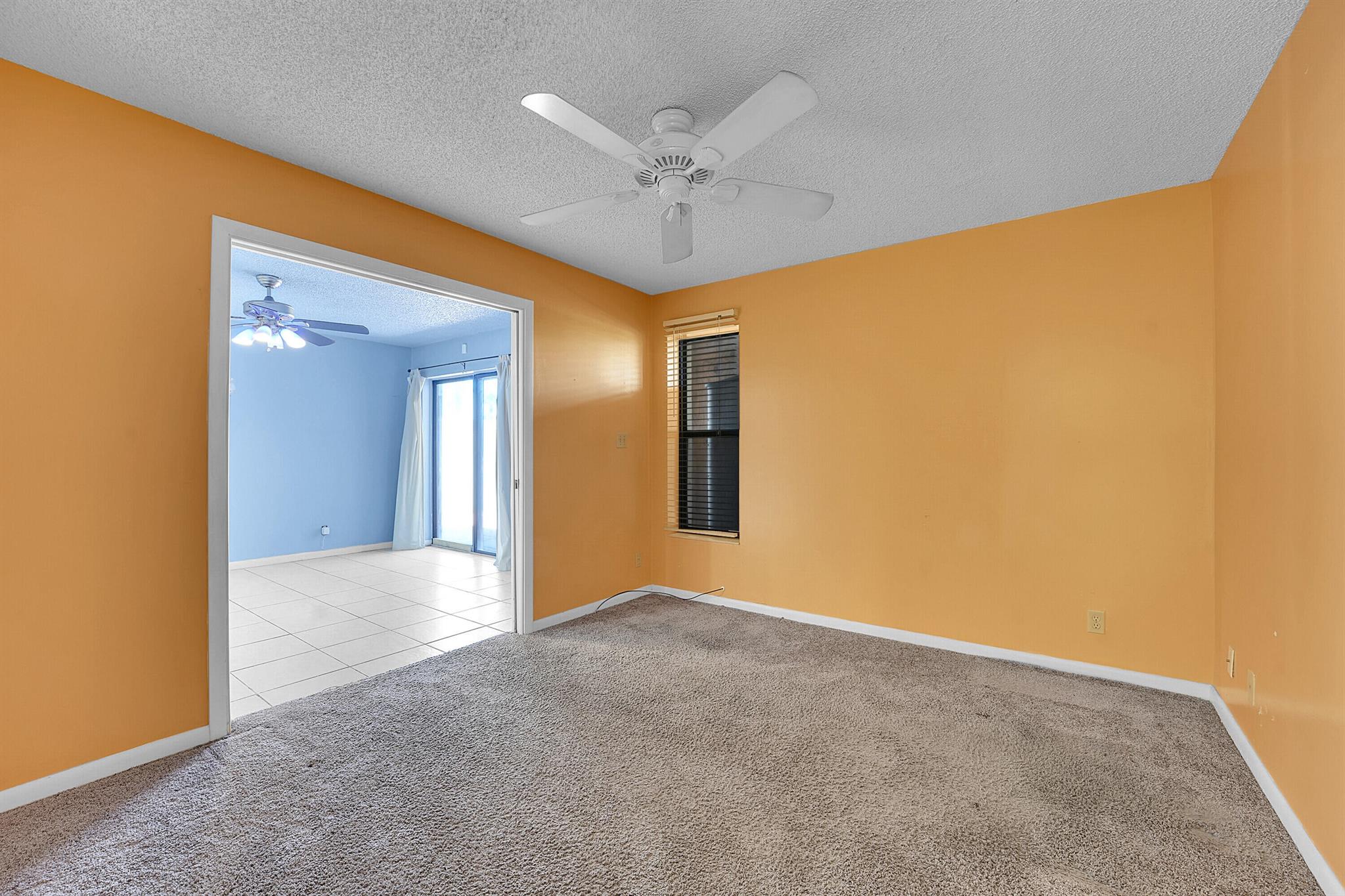 West Palm Beach, Florida 33401, United States, 2 Bedrooms Bedrooms, ,2 BathroomsBathrooms,Residential,Active,209682