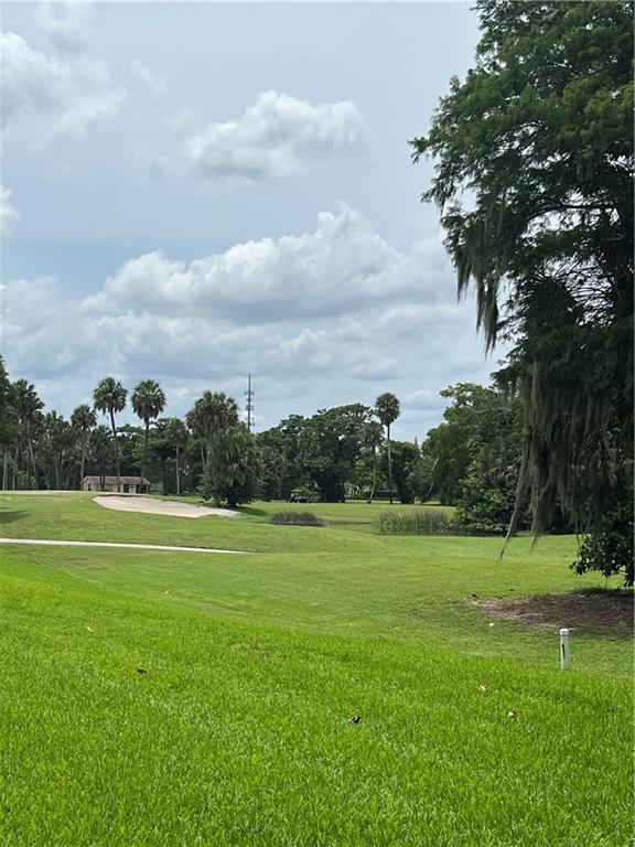 Oaks Clubhouse Dr - Residential