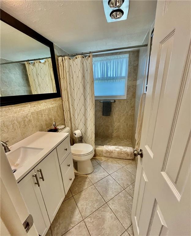 Oaks Clubhouse Dr - Residential