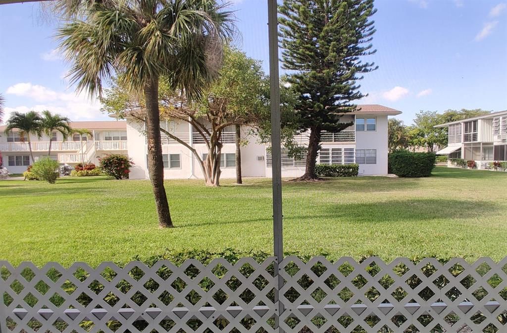 Photo of 155 Easthampton G, West Palm Beach, FL 33417 (MLS # R10700296)