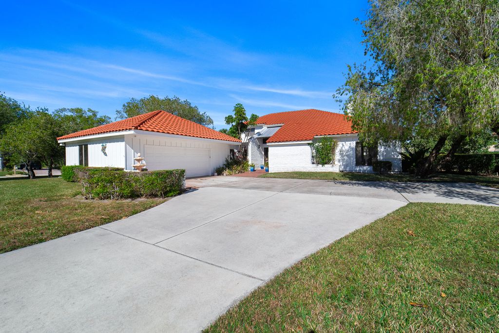 Photo of 3000 Conifer Drive, Fort Pierce, FL 34951 (MLS # R11165103)