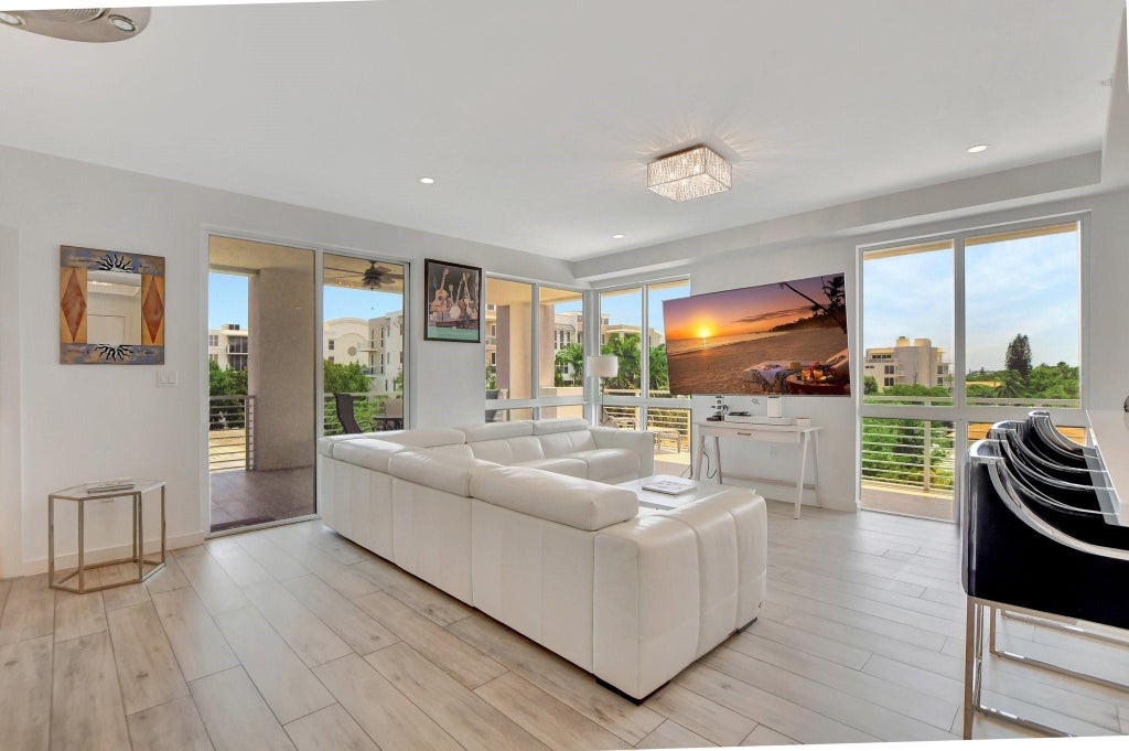Photo of 51 SE 19th Avenue #403, Deerfield Beach, FL 33441 (MLS # F10473502)