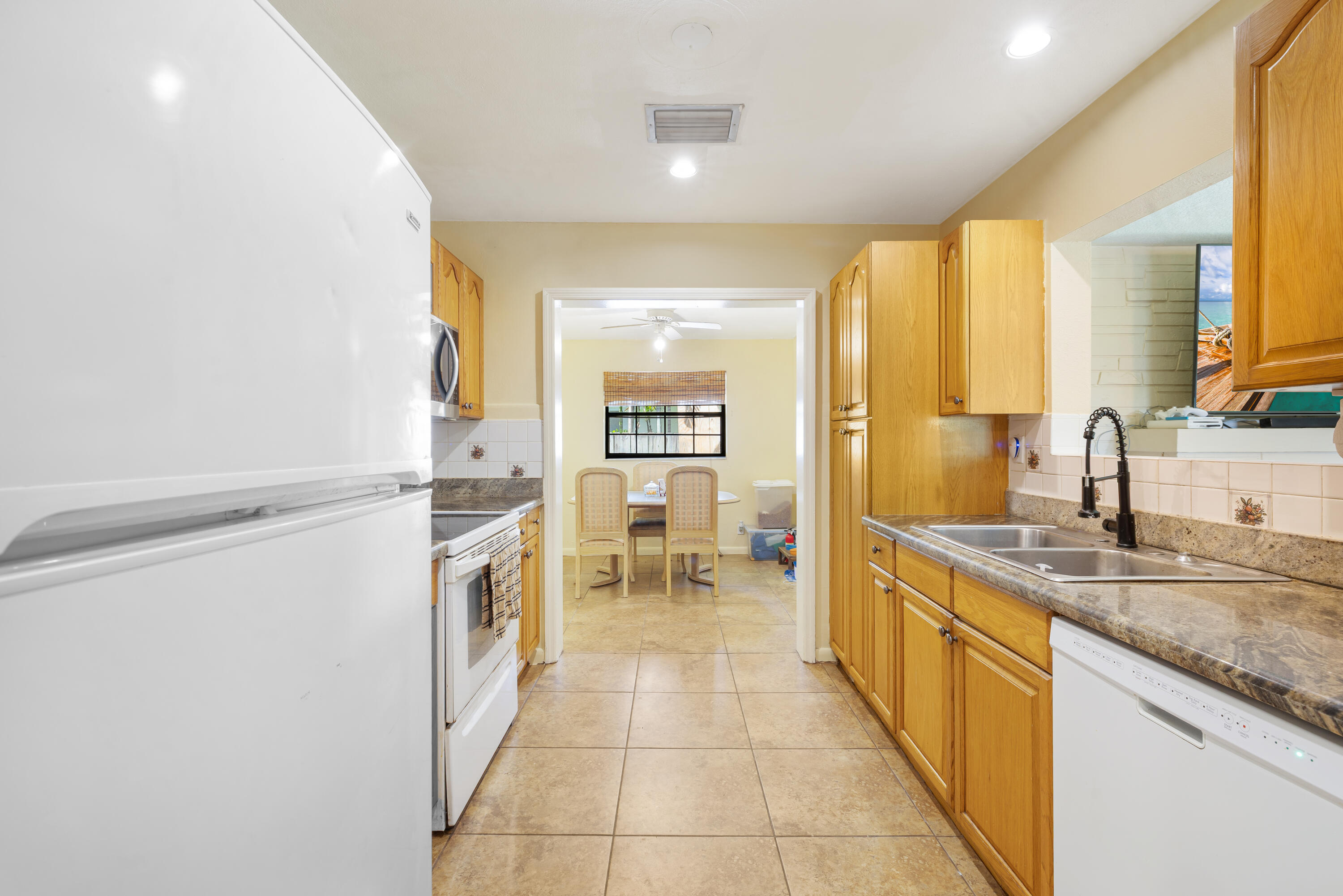 OAKLAND PARK SECOND ADD - Residential