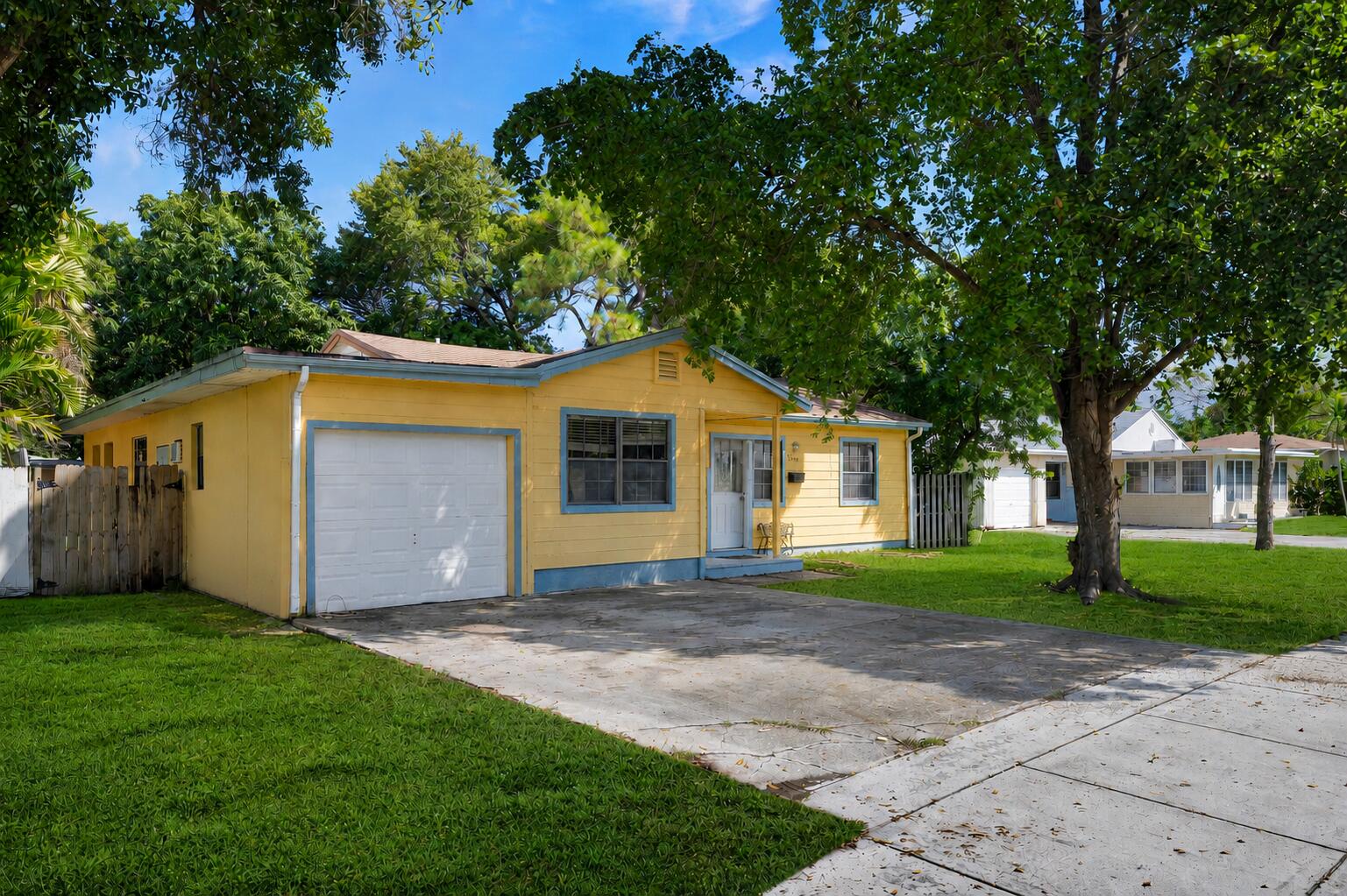 713 NE 35th Street