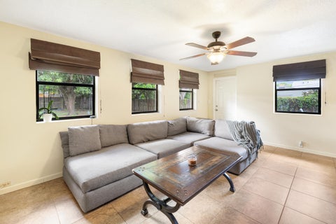 Tiny photo for 713 NE 35th Street, Oakland Park, FL 33334 (MLS # B26034426)