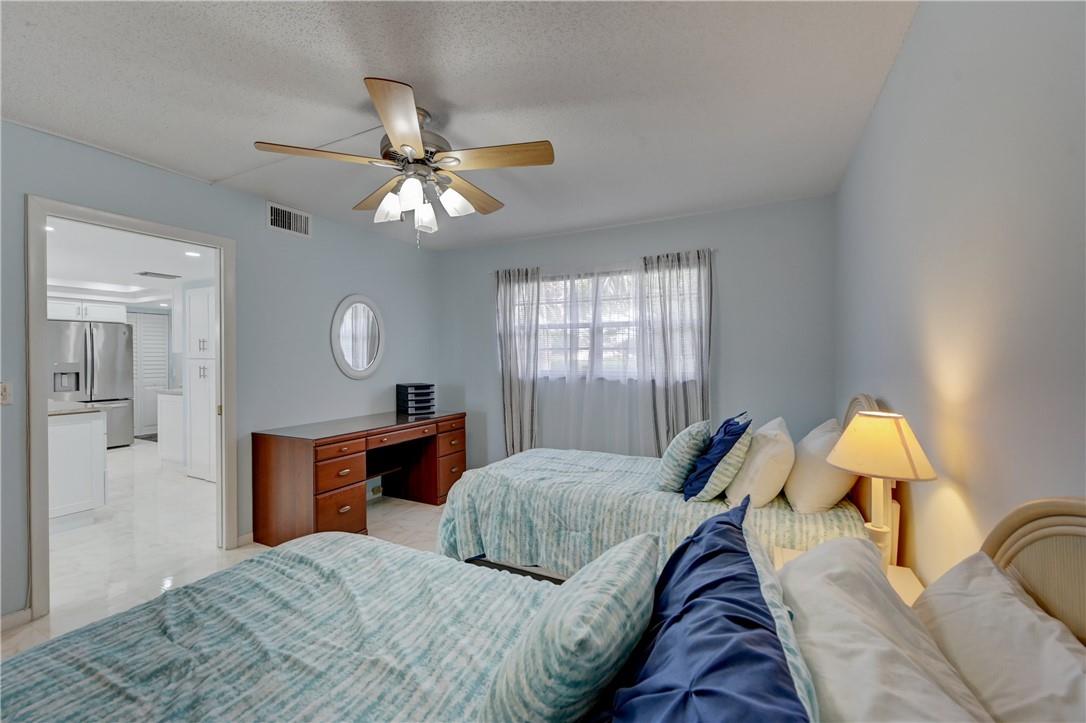 Boca Teeca Condo #9 - Residential