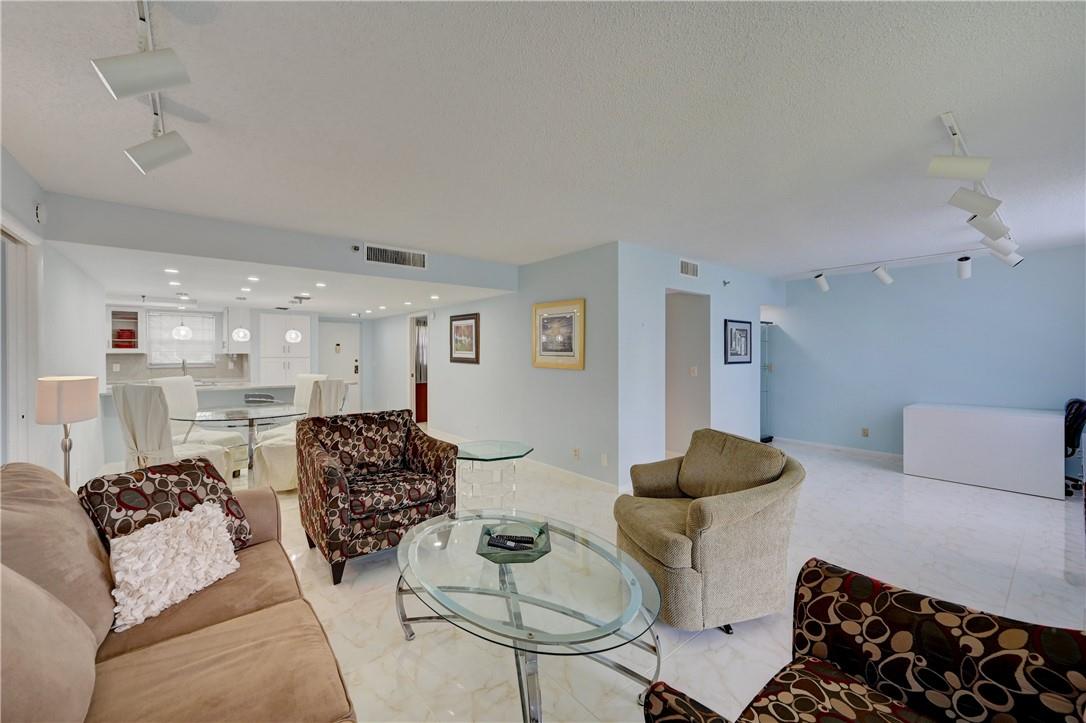 Boca Teeca Condo #9 - Residential