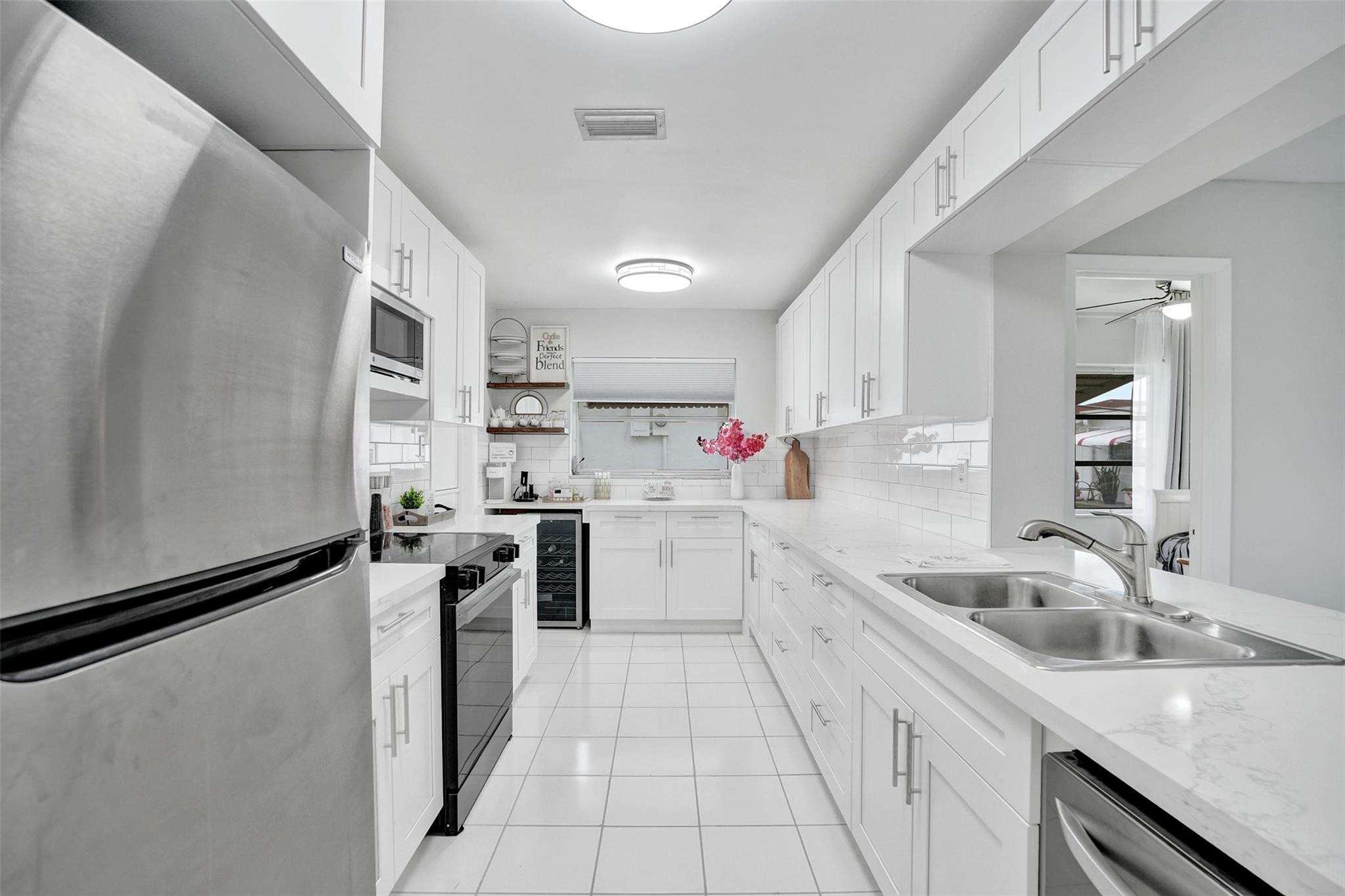 The Mainland - Residential