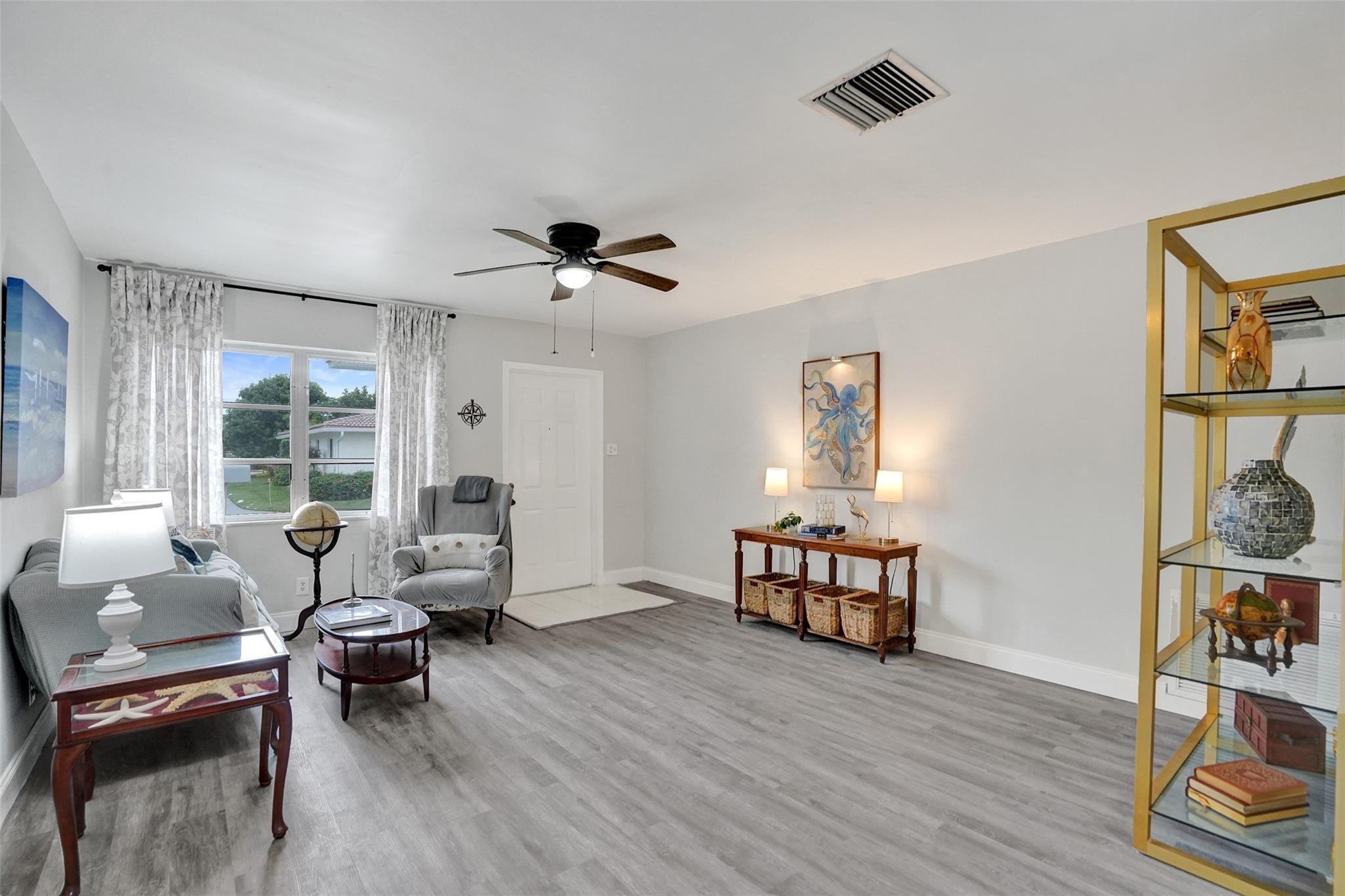 The Mainland - Residential