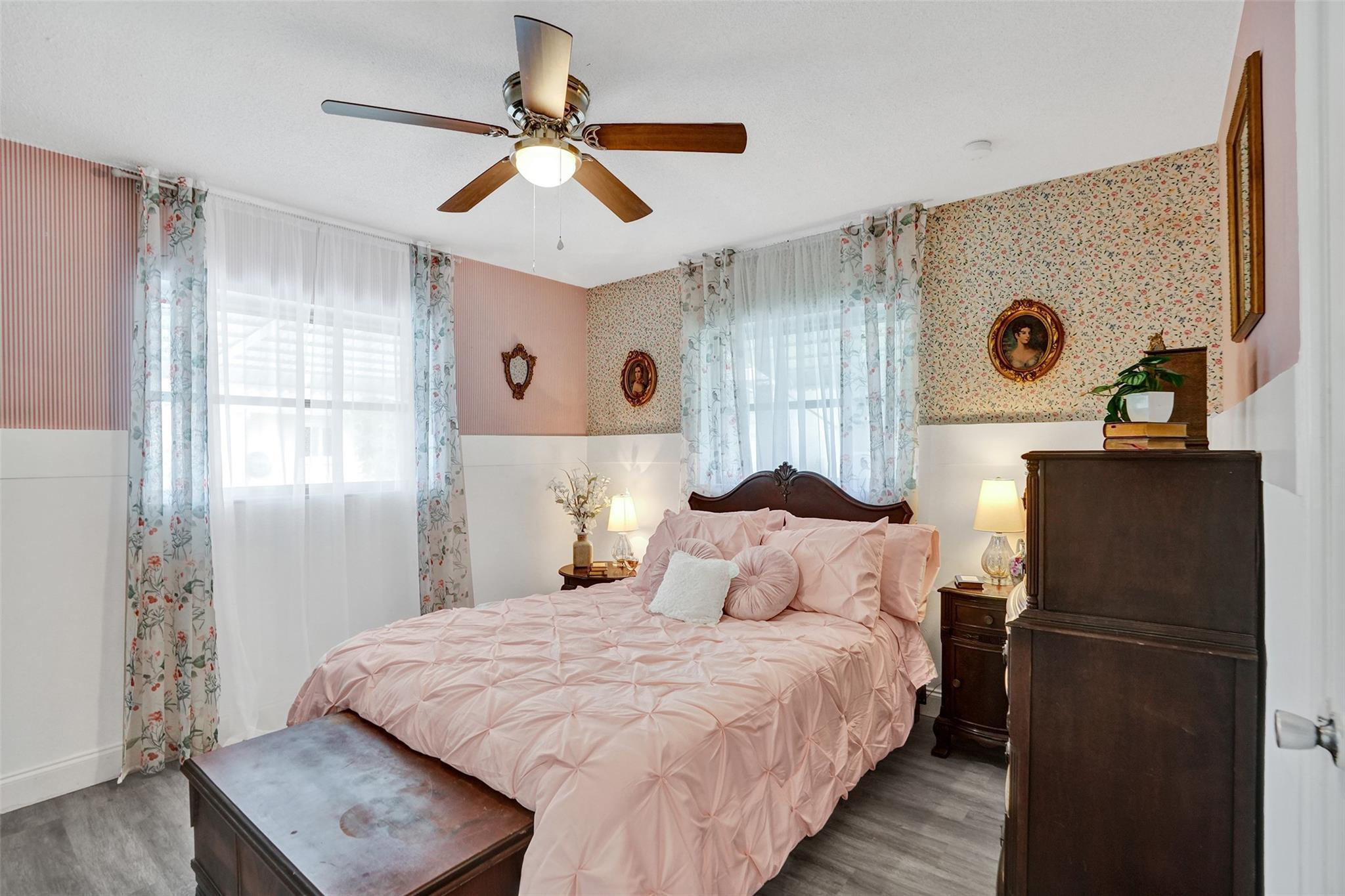 The Mainland - Residential