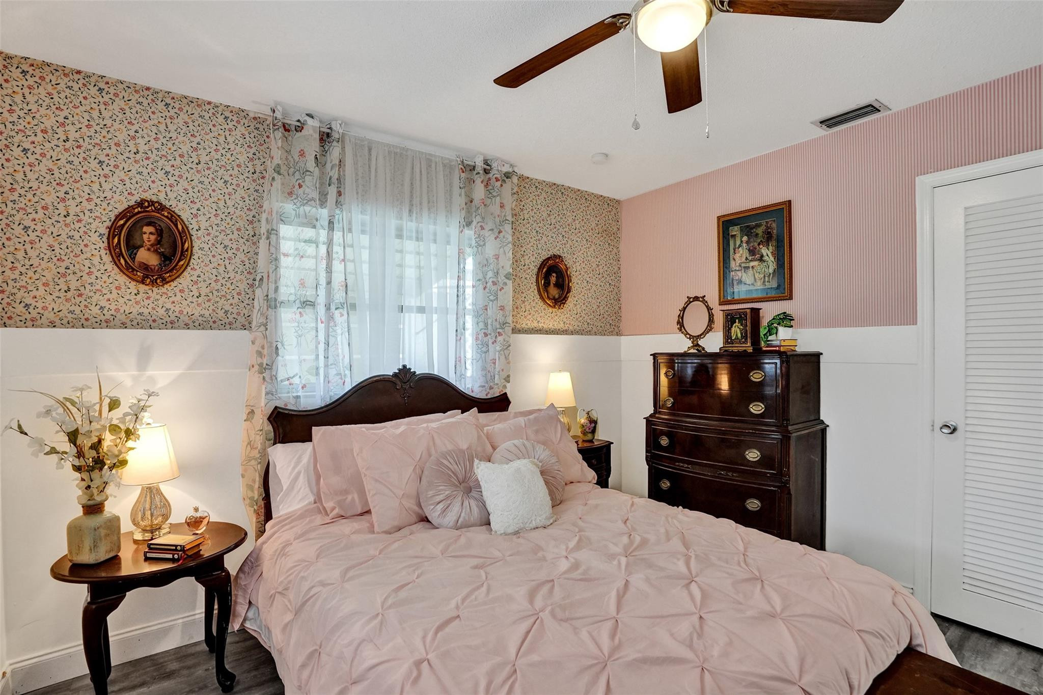 The Mainland - Residential