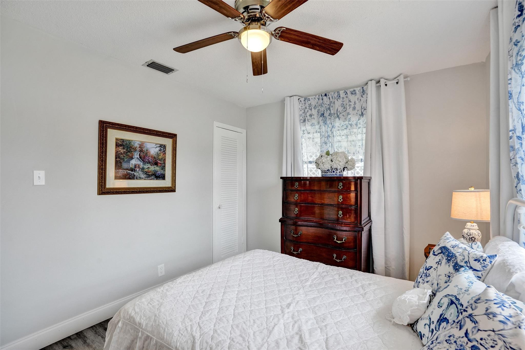 The Mainland - Residential