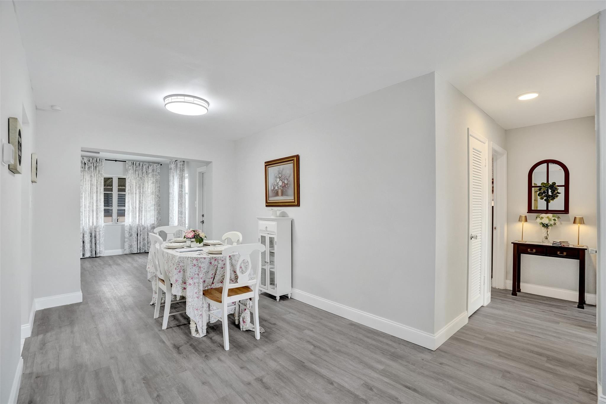 The Mainland - Residential