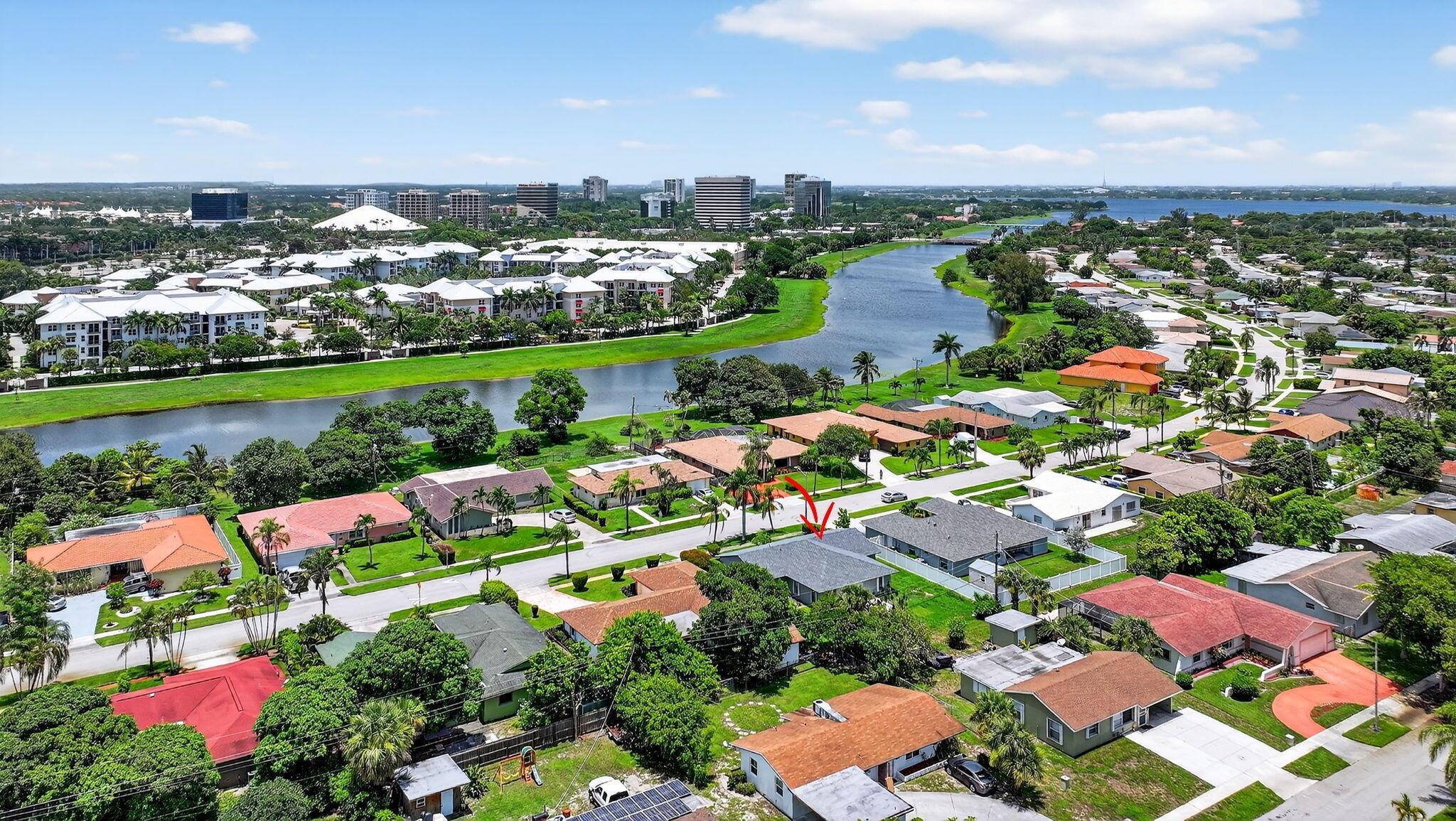 ROOSEVELT ESTATES - Residential Lease