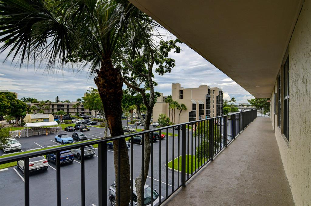 BOCA BAYOU CONDO - Residential Lease