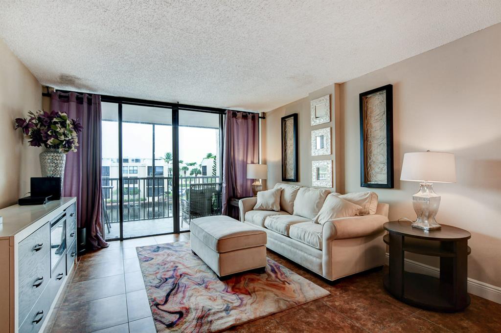 BOCA BAYOU CONDO - Residential Lease