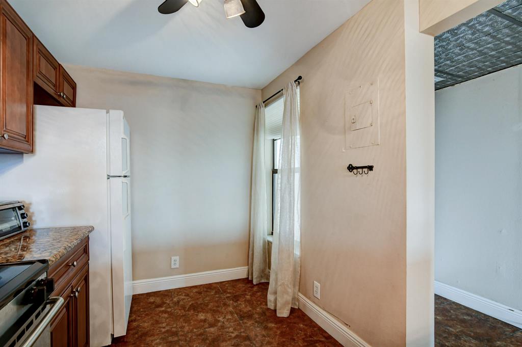 BOCA BAYOU CONDO - Residential Lease