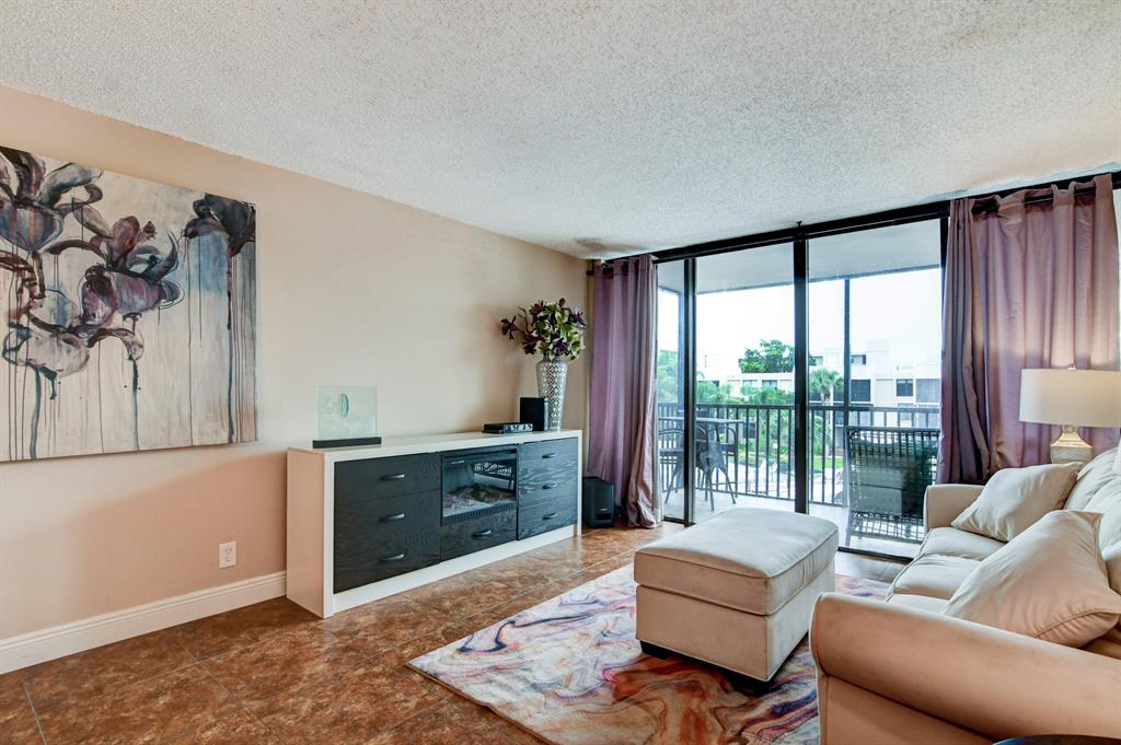 BOCA BAYOU CONDO - Residential Lease