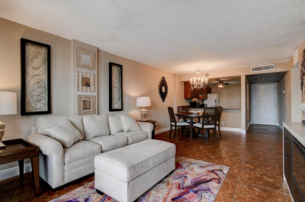 BOCA BAYOU CONDO - Residential Lease