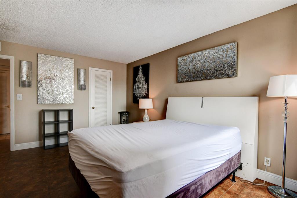 BOCA BAYOU CONDO - Residential Lease