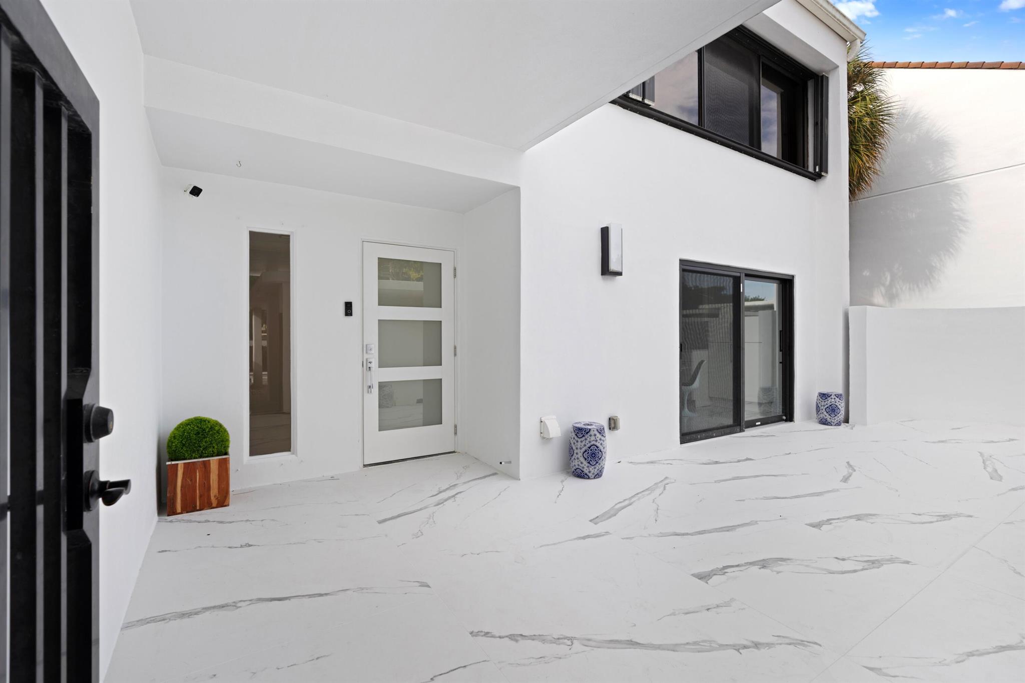 PARLIAMENT GOLF VILLAS CO - Residential