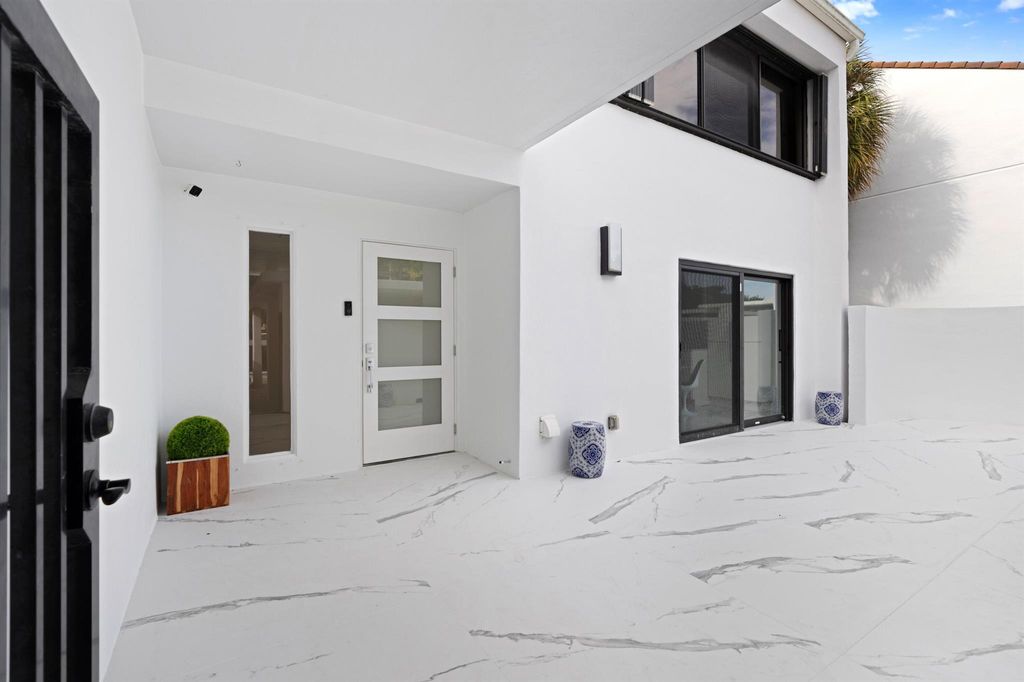 Photo of 2435 Presidential Way #H, West Palm Beach, FL 33401 (MLS # R11147892)