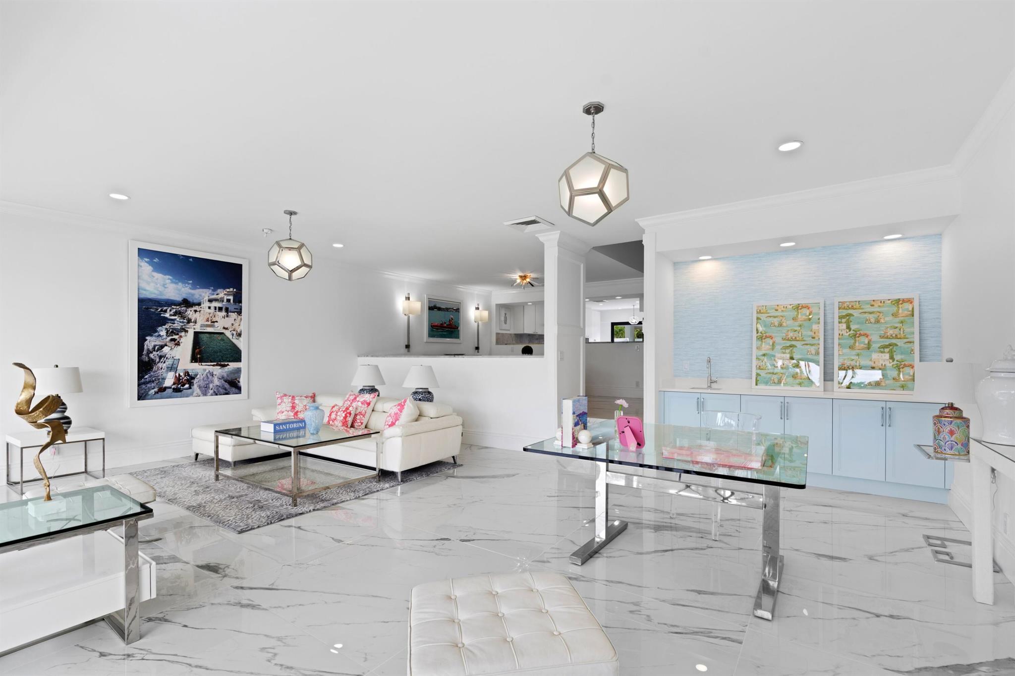 PARLIAMENT GOLF VILLAS CO - Residential