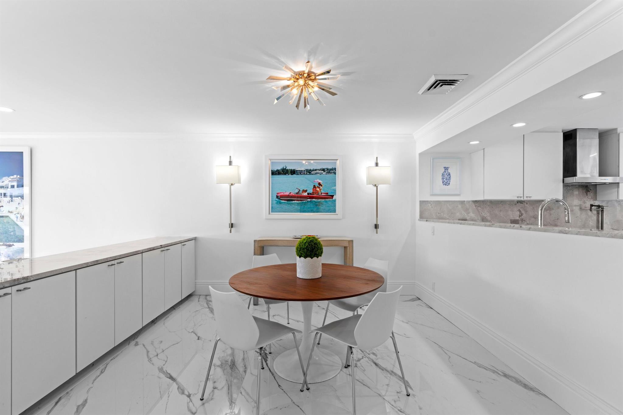 PARLIAMENT GOLF VILLAS CO - Residential