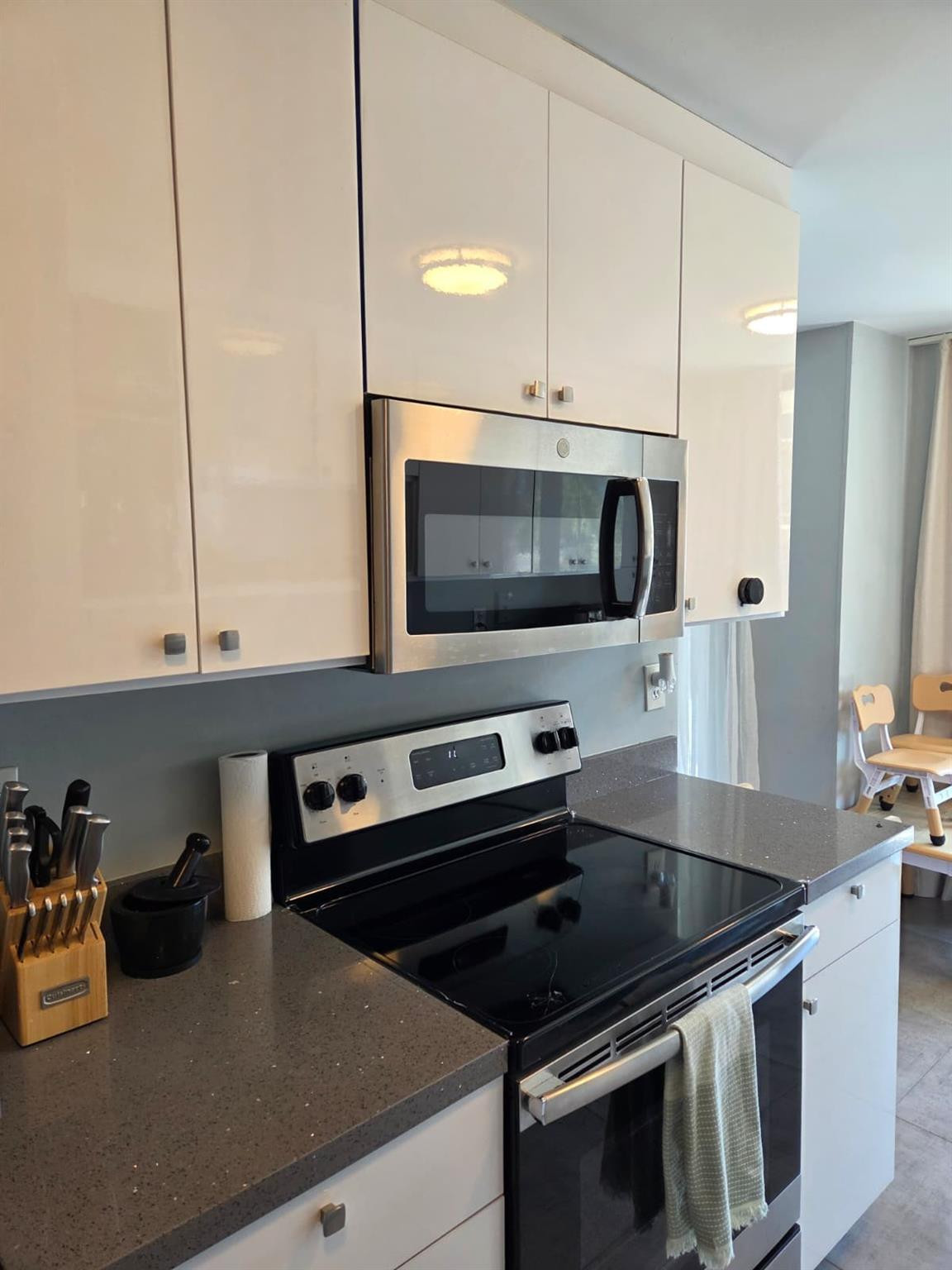 BLUE LAKE APTS - Residential