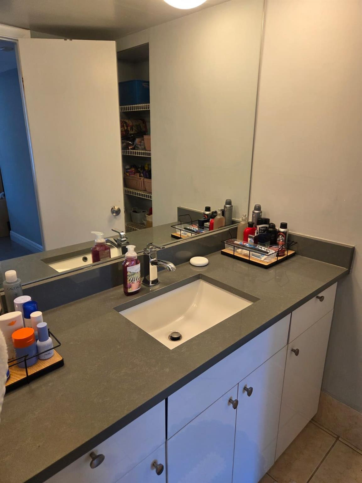 BLUE LAKE APTS - Residential