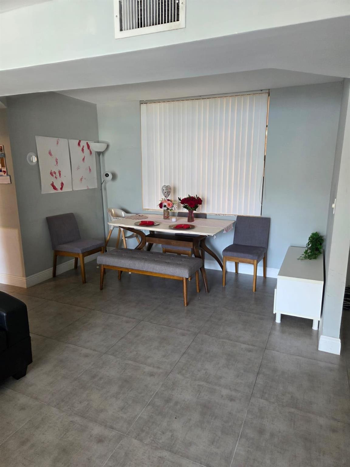 BLUE LAKE APTS - Residential