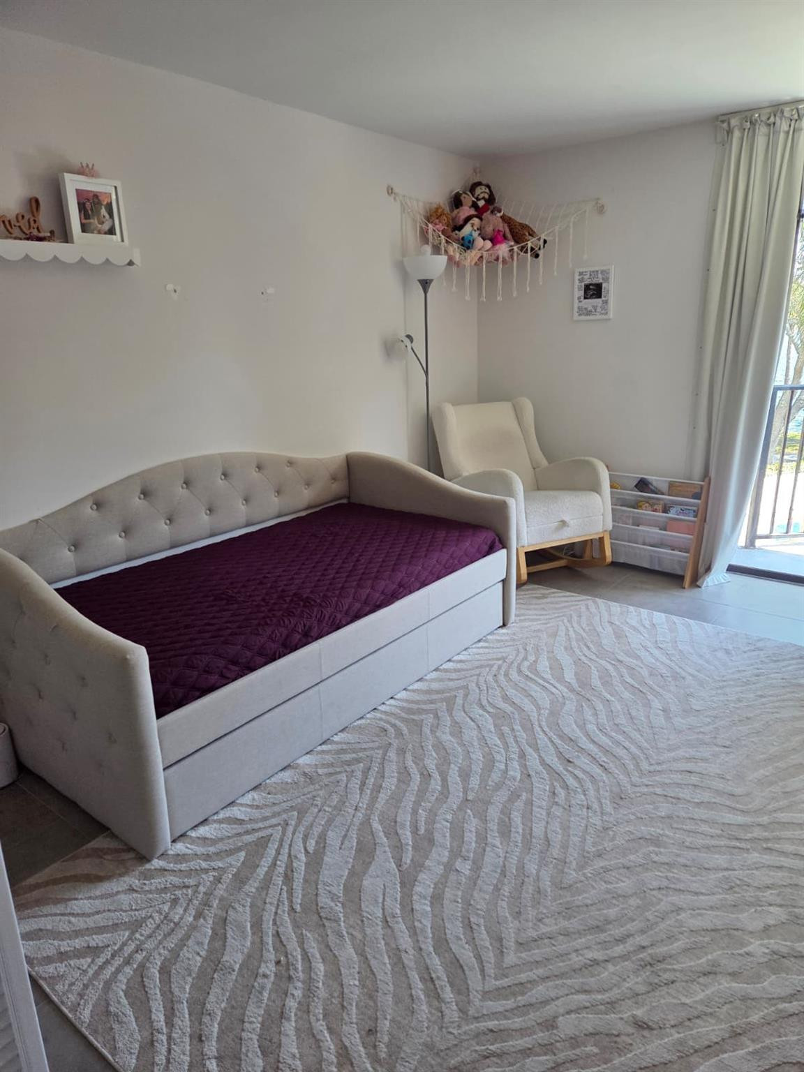 BLUE LAKE APTS - Residential