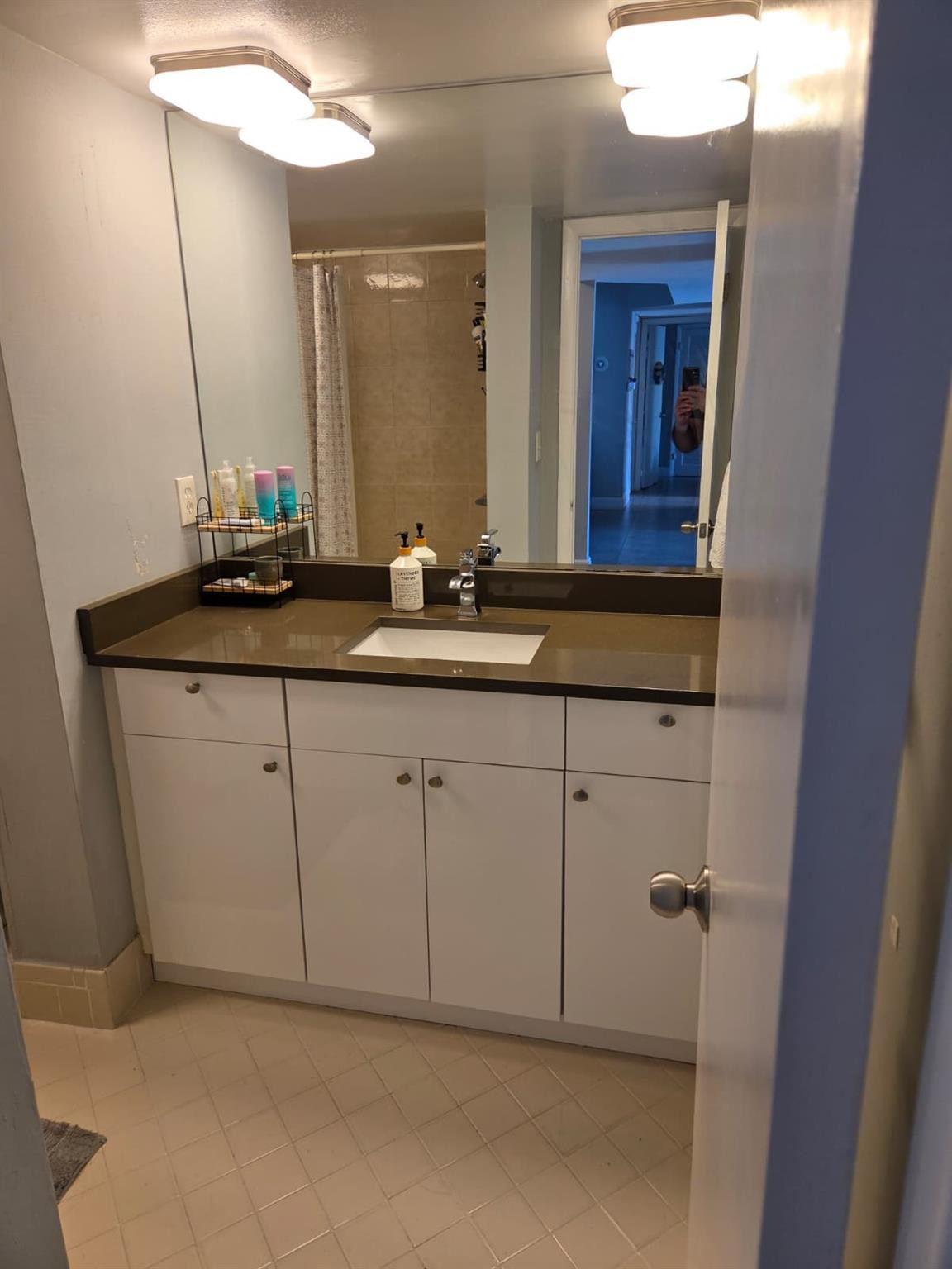 BLUE LAKE APTS - Residential