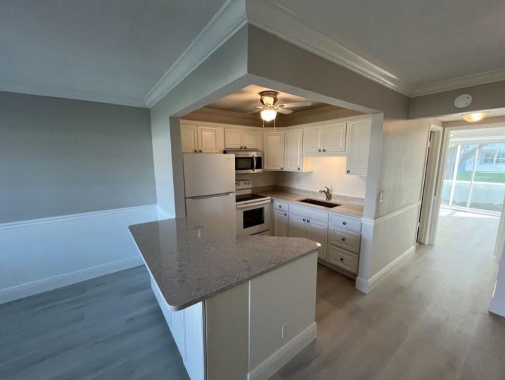 Photo of 320 Horizons W #107, Boynton Beach, FL 33435 (MLS # R11050103)