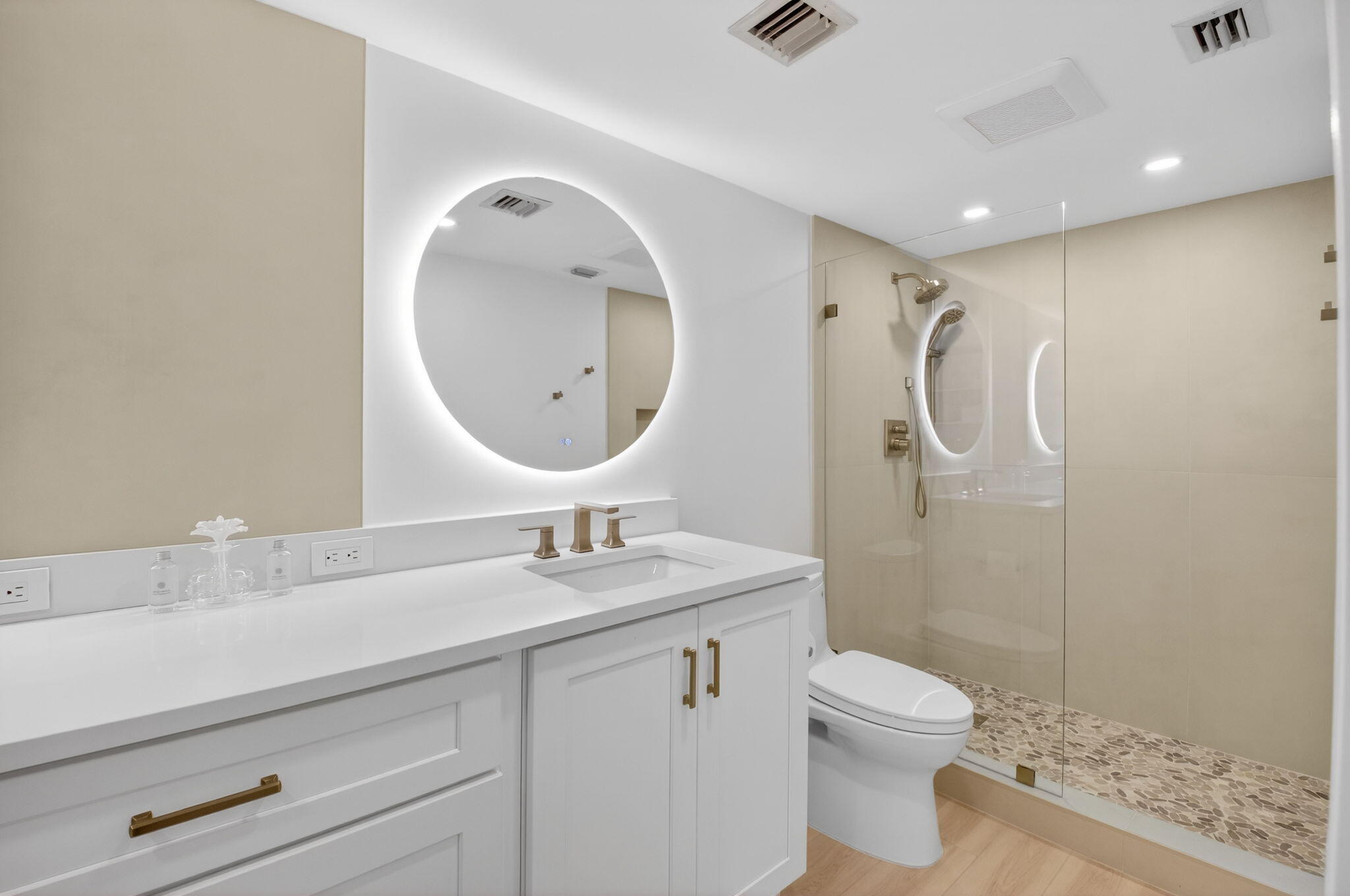 PINE LAKE CONDO - Residential