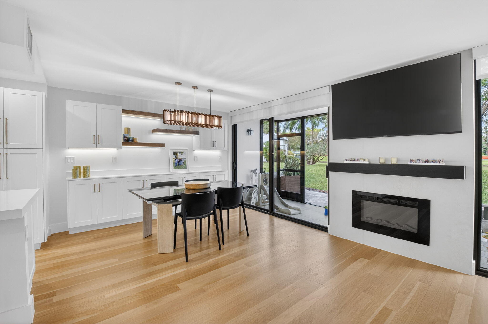 PINE LAKE CONDO - Residential