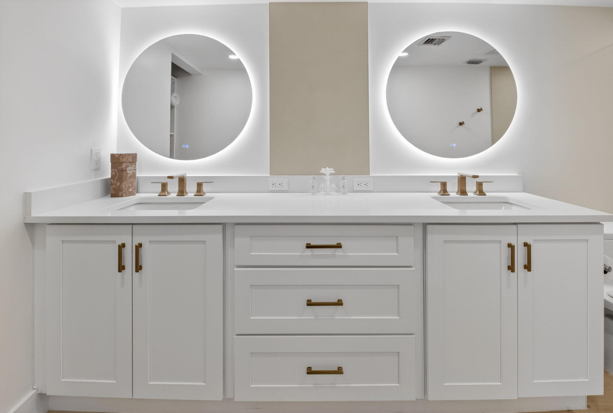 PINE LAKE CONDO - Residential