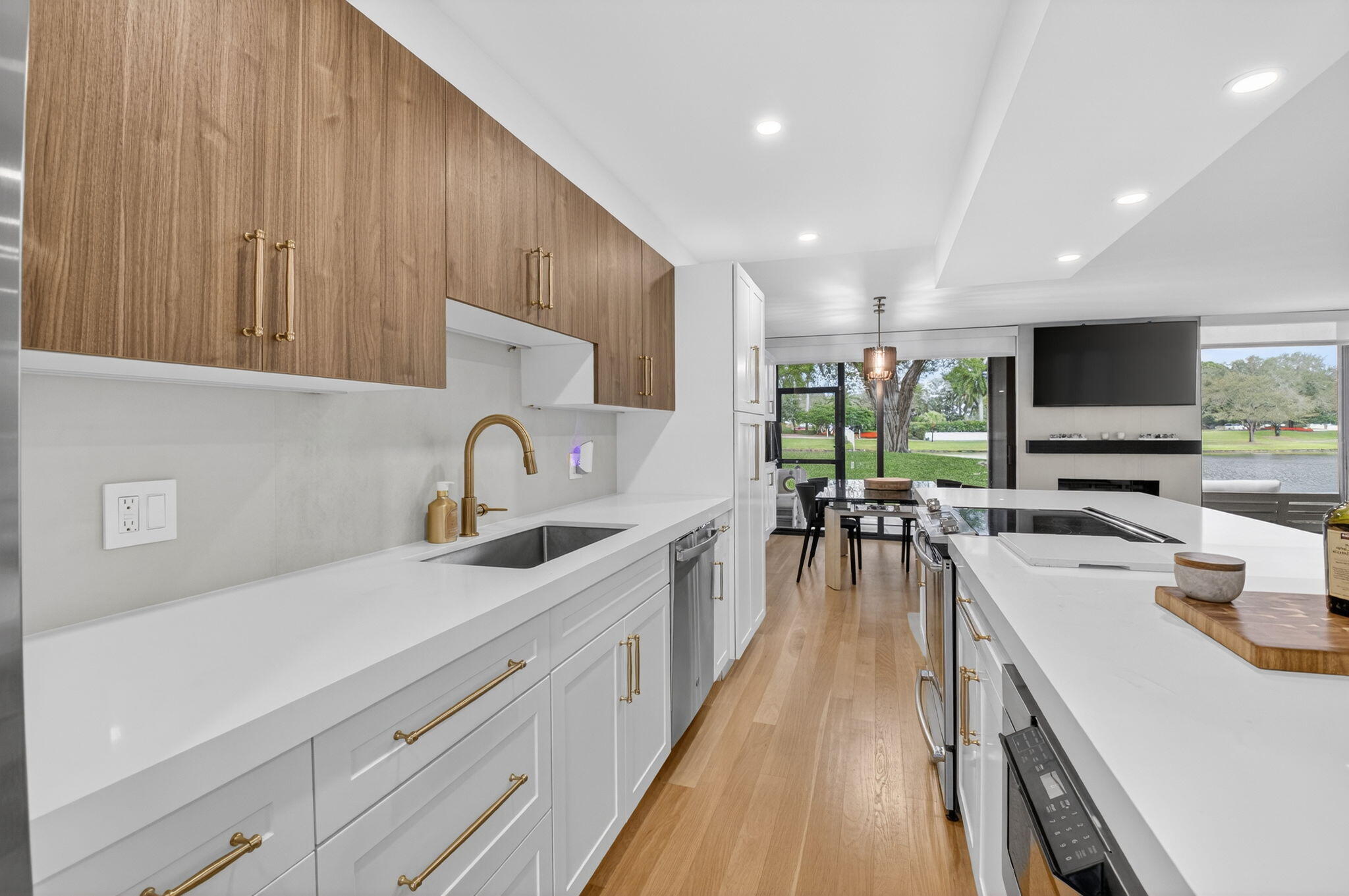 PINE LAKE CONDO - Residential