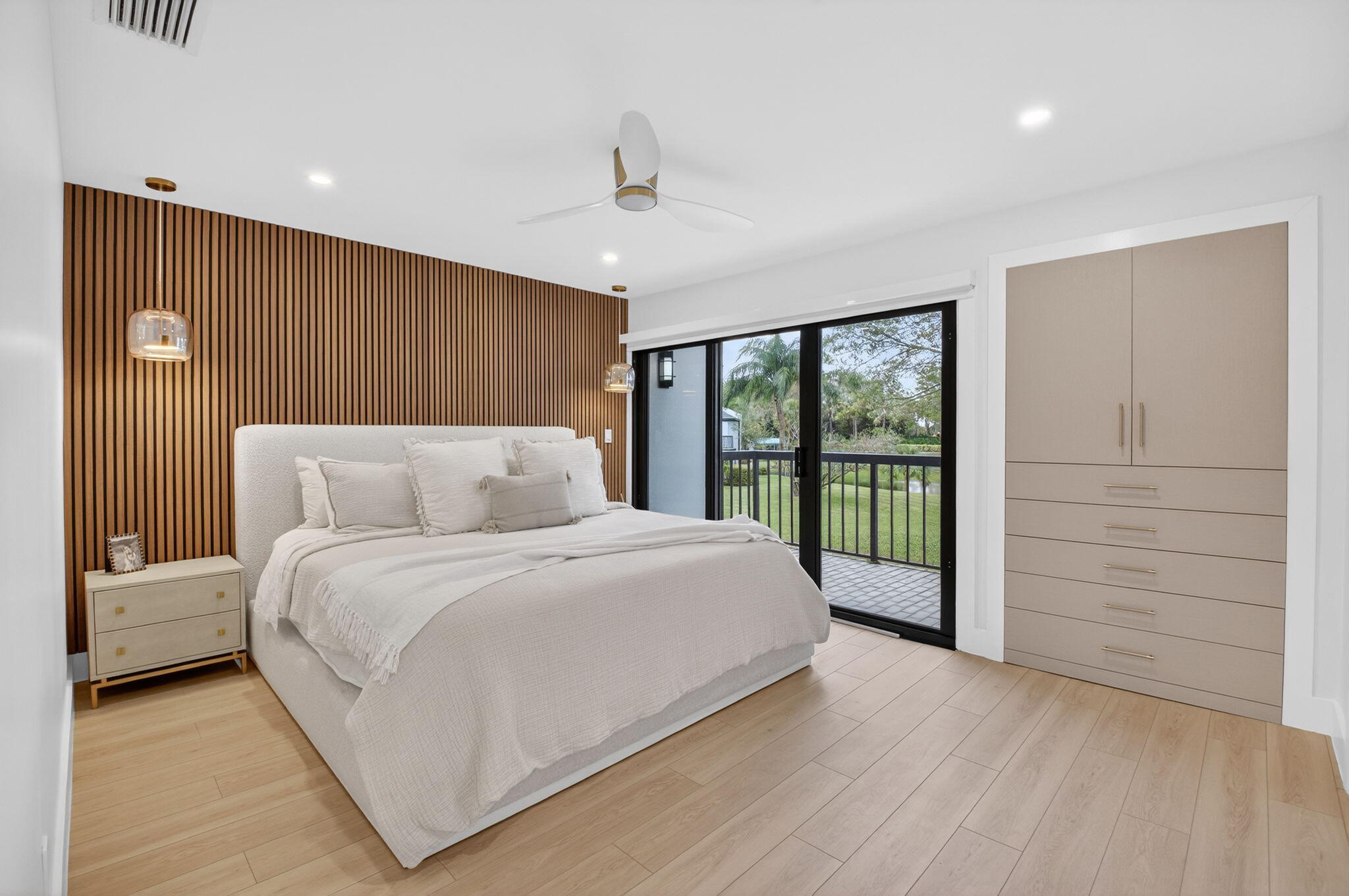 PINE LAKE CONDO - Residential