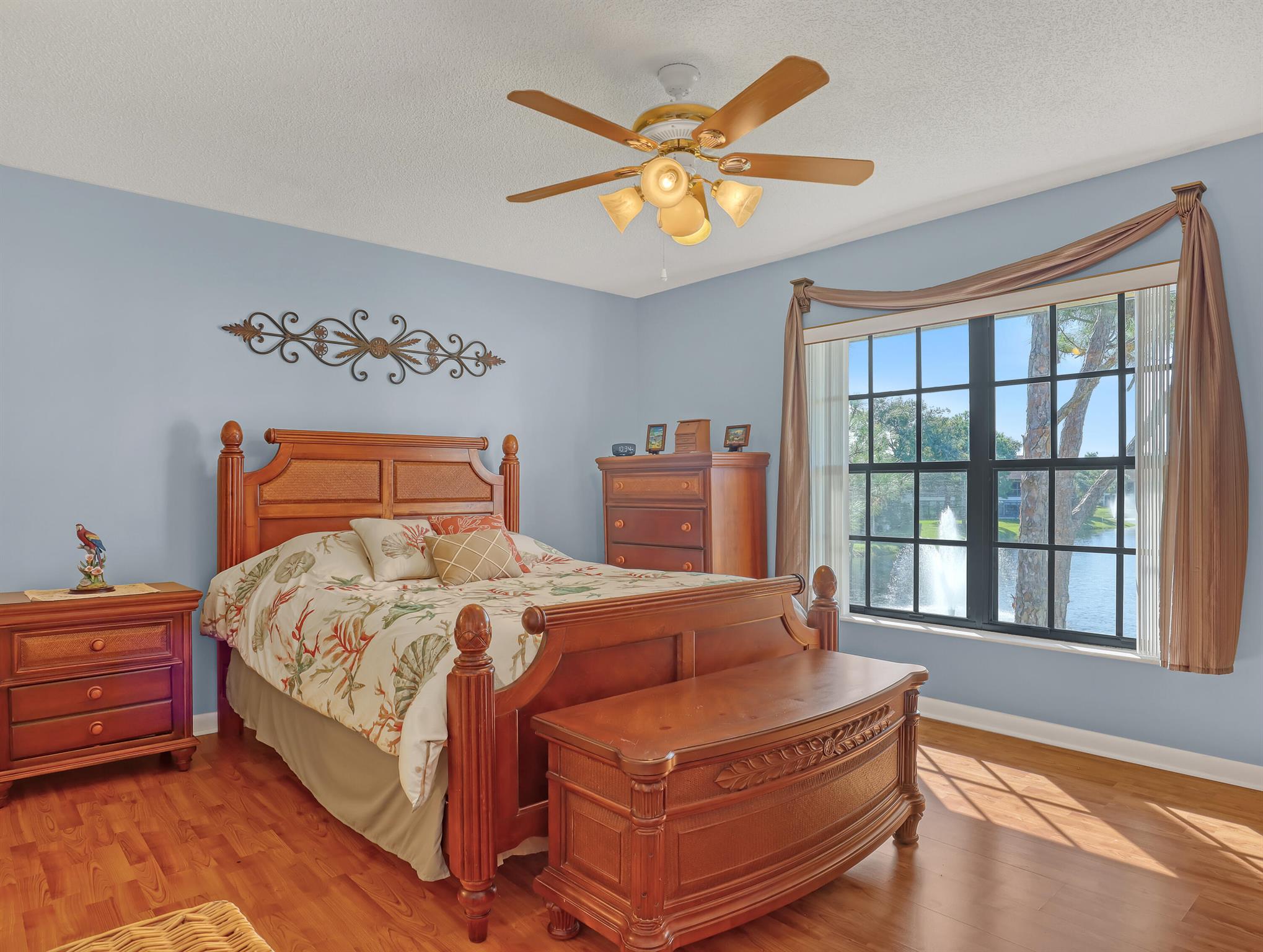 PARK POINTE - Residential