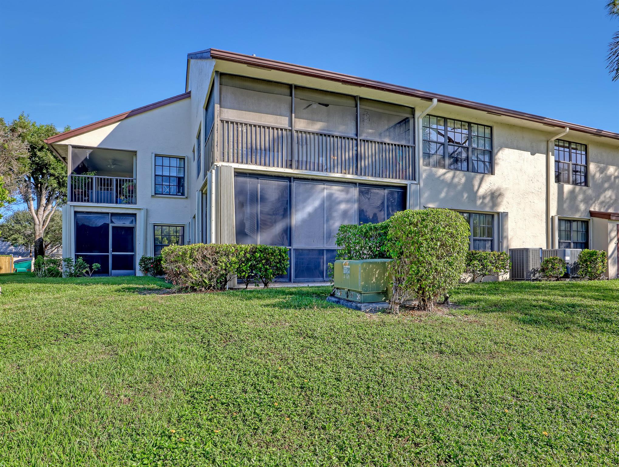 PARK POINTE - Residential